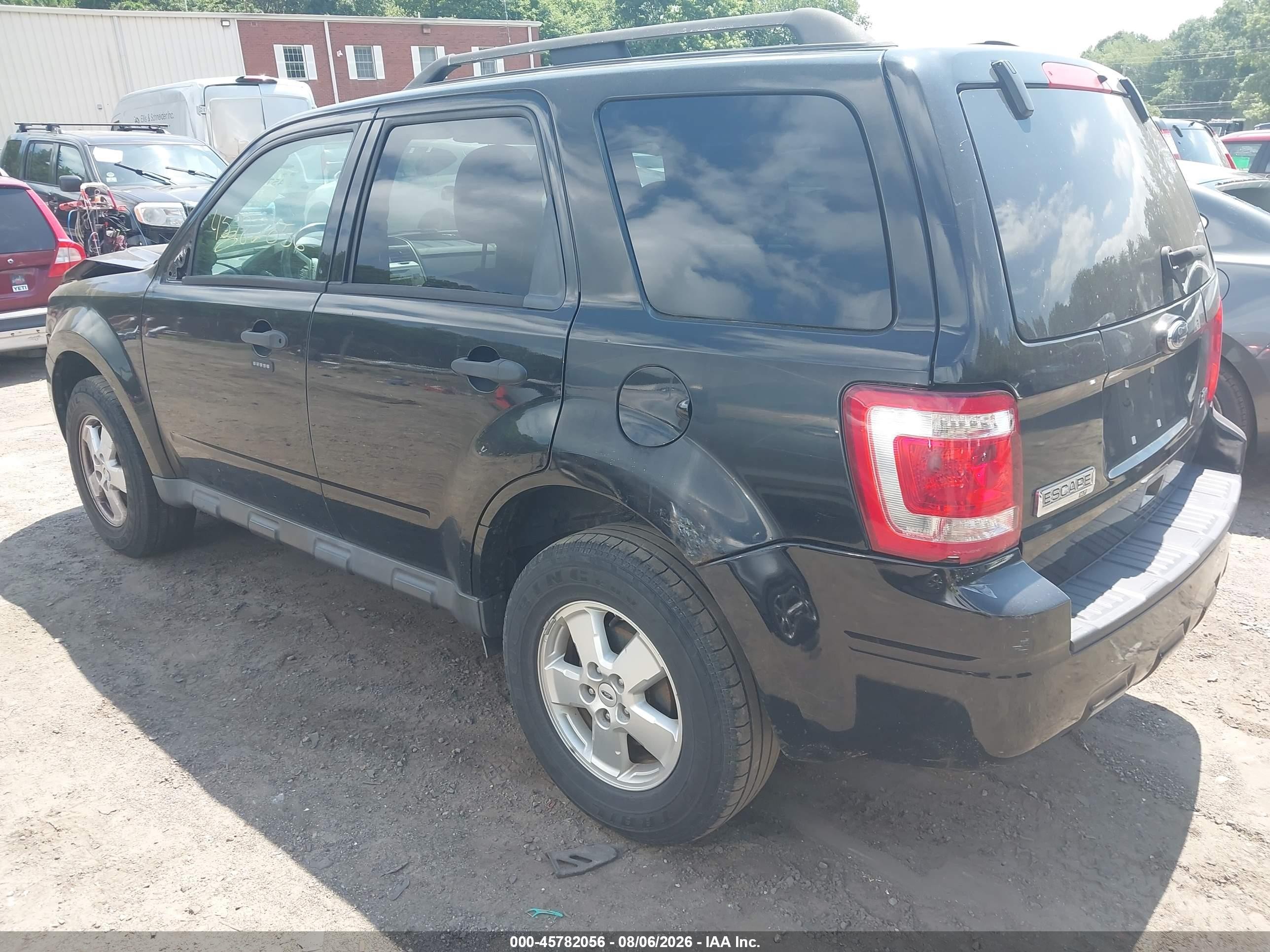 2010 Ford Escape Xlt Black vin: 1FMCU9DG4AKA41813