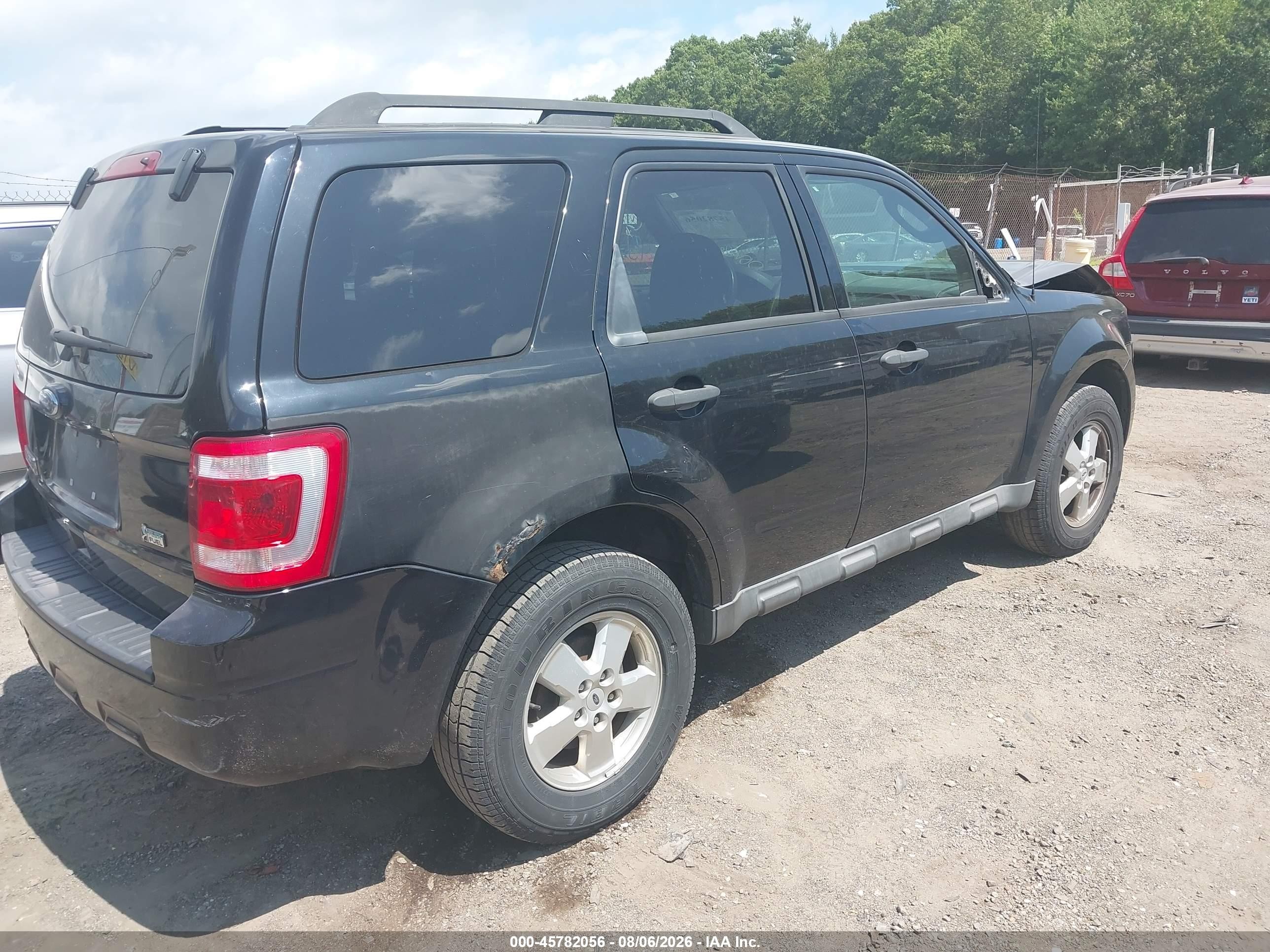 2010 Ford Escape Xlt Black vin: 1FMCU9DG4AKA41813