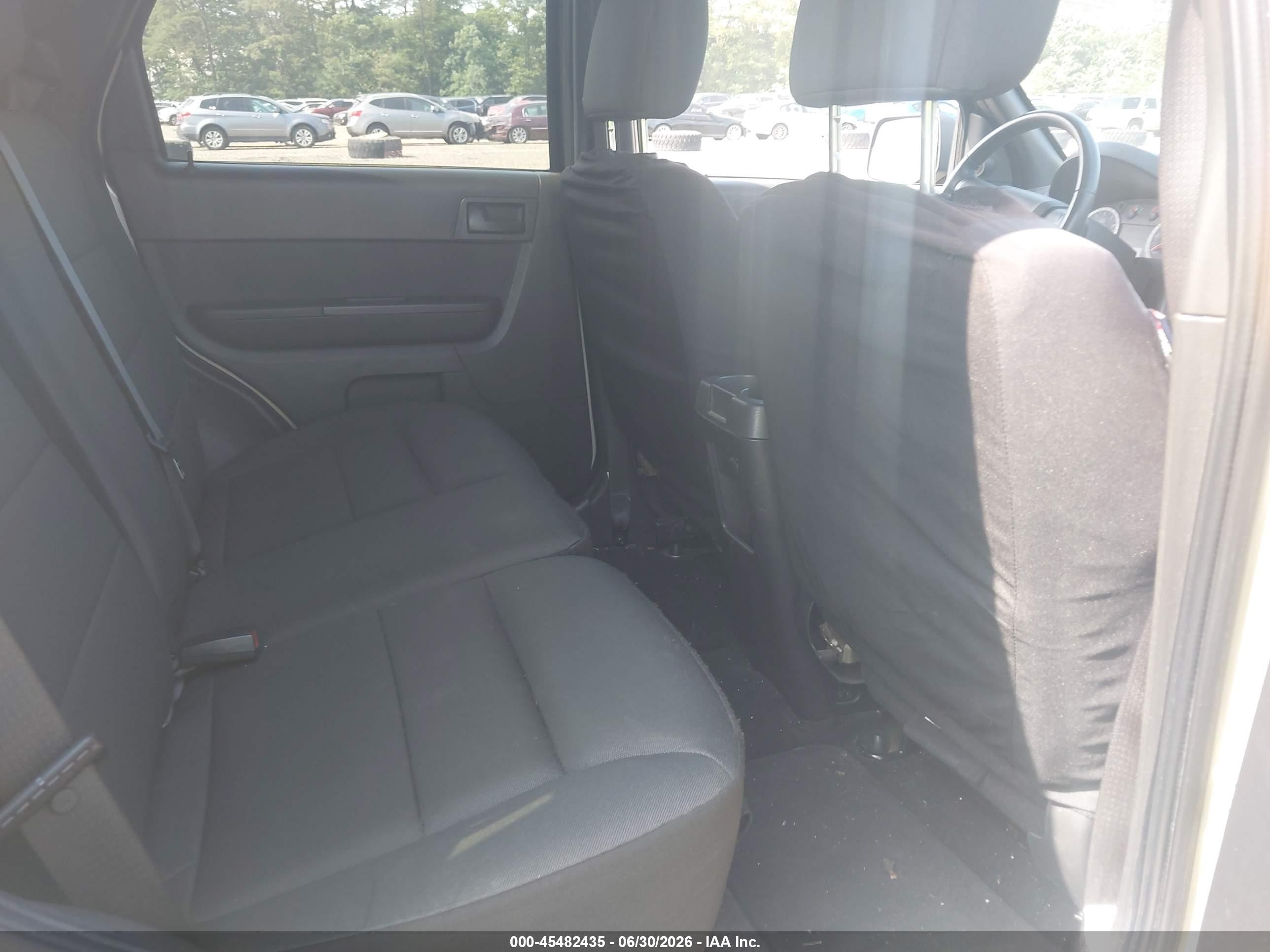 2011 Ford Escape Xlt Tan vin: 1FMCU9DG4BKA33597