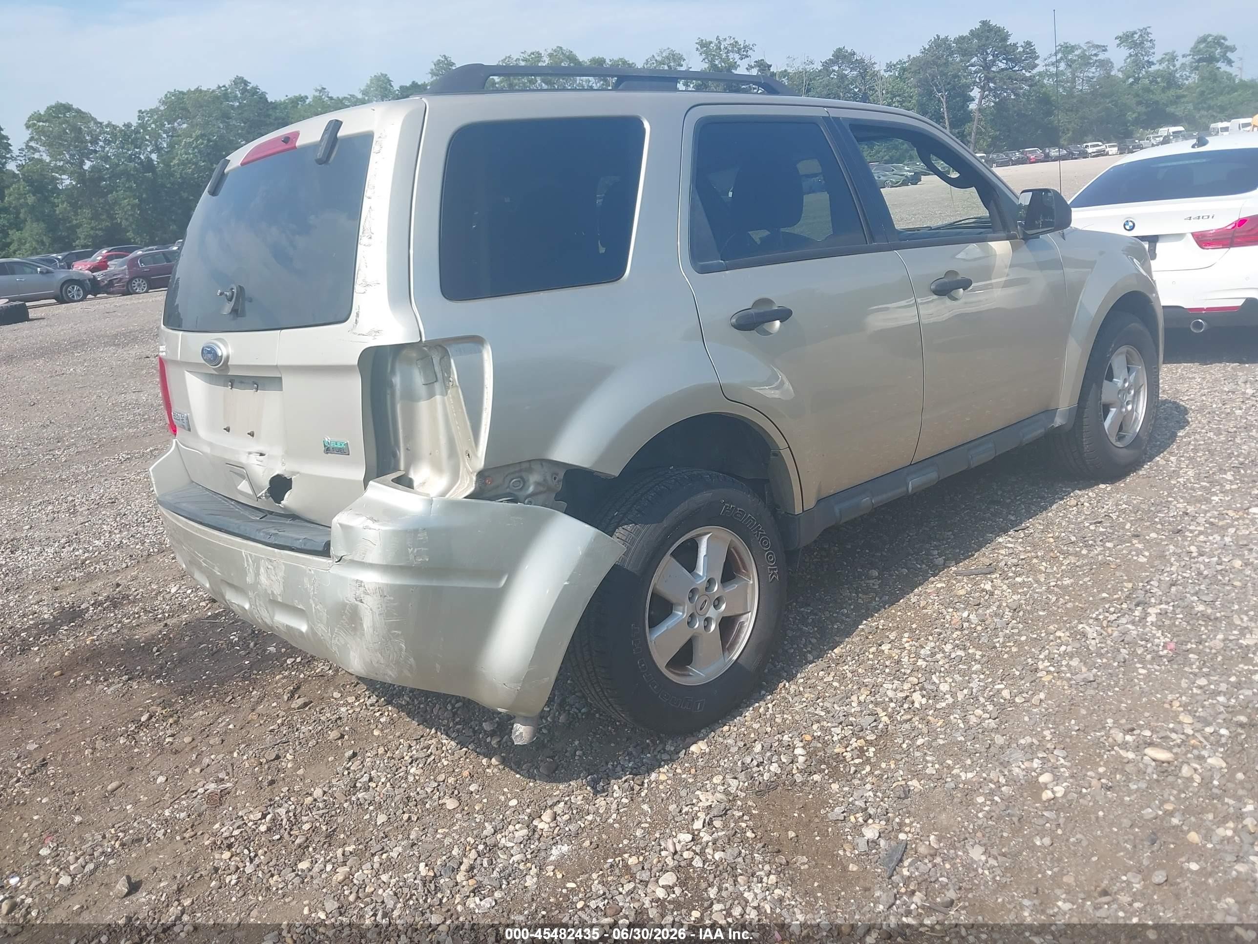 2011 Ford Escape Xlt Tan vin: 1FMCU9DG4BKA33597