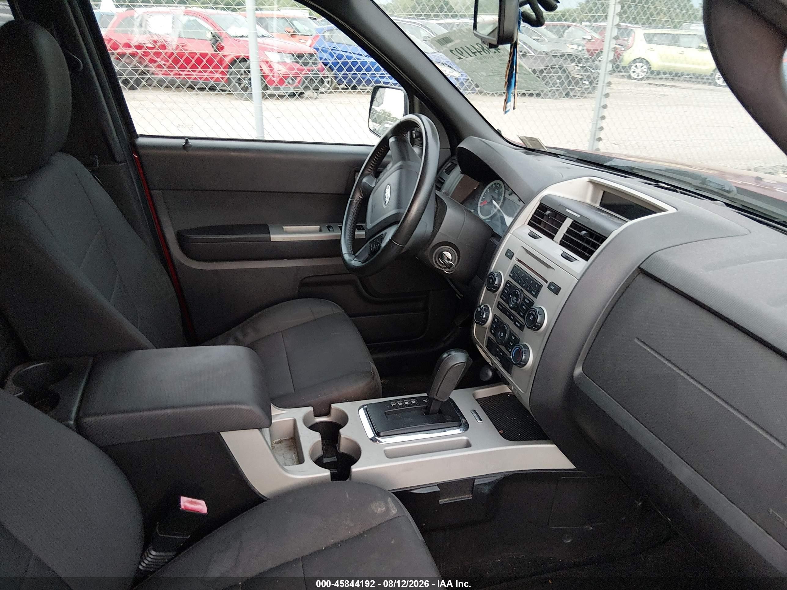 2011 Ford Escape Xlt Красный vin: 1FMCU9DG4BKA48570