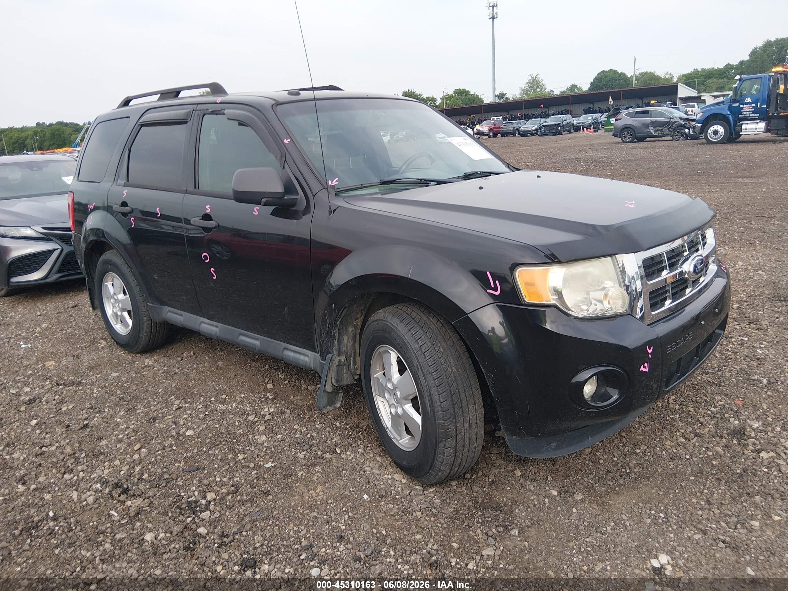 2011 Ford Escape Xlt Black vin: 1FMCU9DG4BKA67183