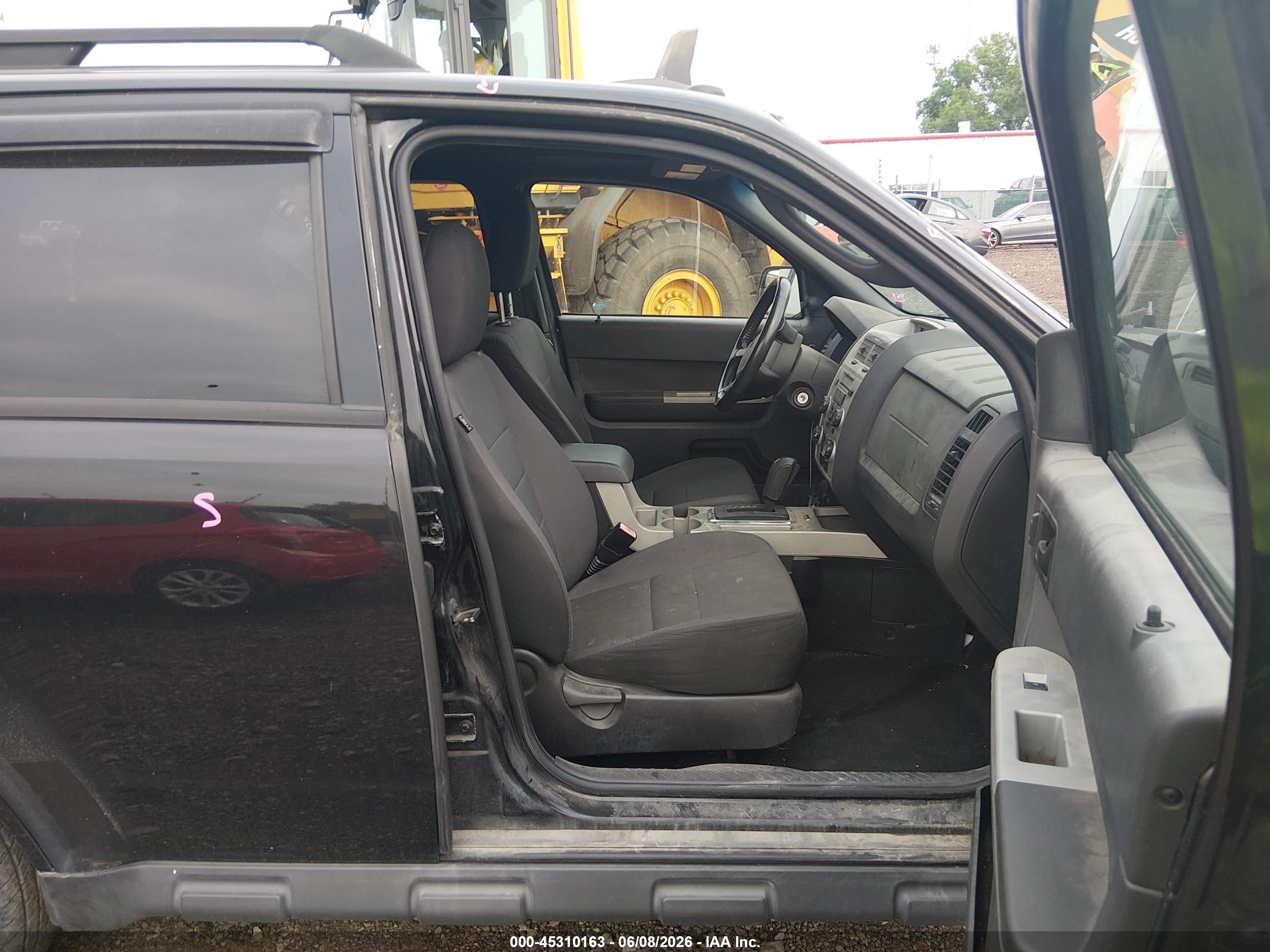 2011 Ford Escape Xlt Black vin: 1FMCU9DG4BKA67183