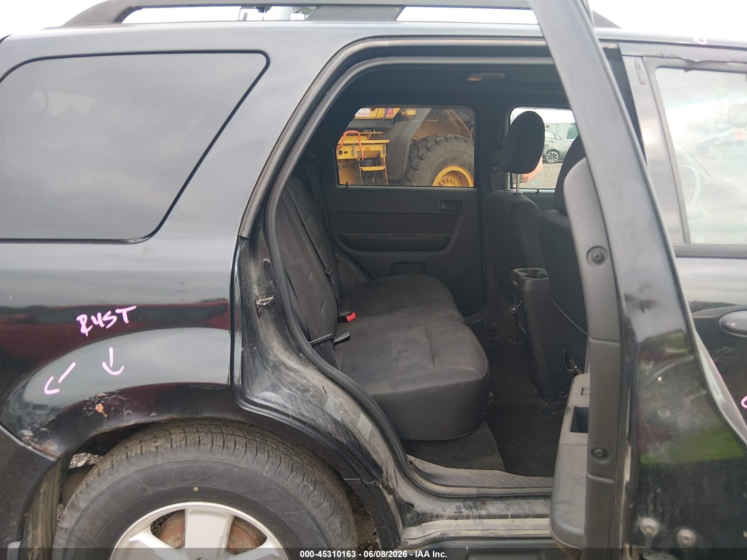 2011 Ford Escape Xlt Black vin: 1FMCU9DG4BKA67183