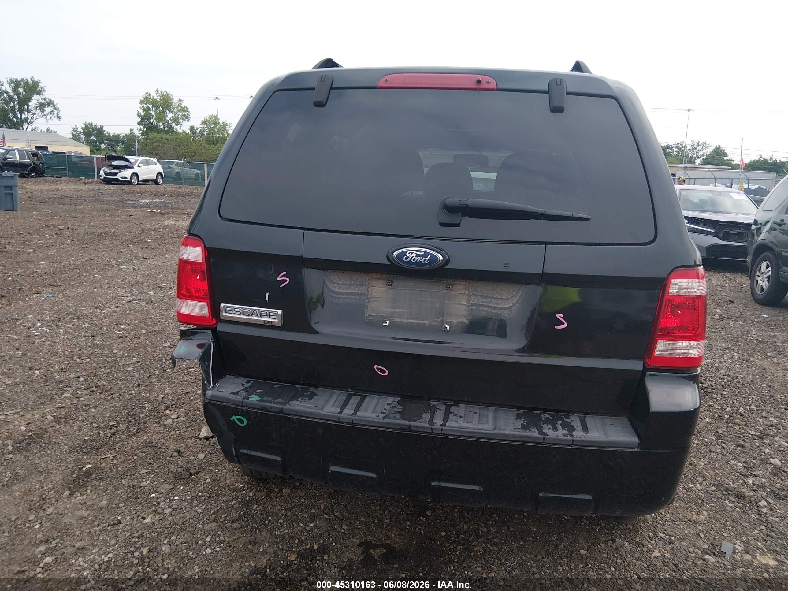 2011 Ford Escape Xlt Black vin: 1FMCU9DG4BKA67183