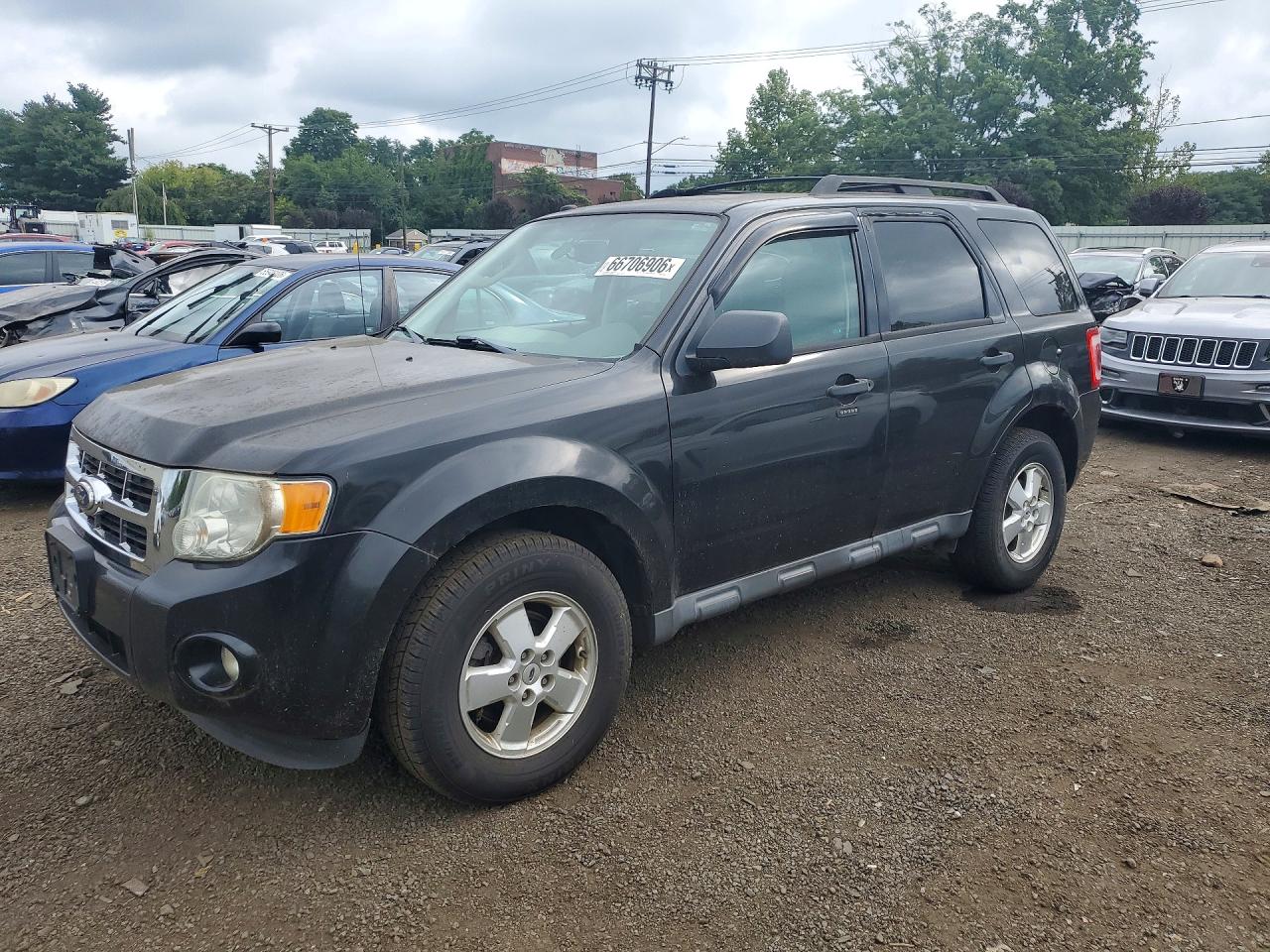 2011 Ford Escape Xlt Black vin: 1FMCU9DG4BKB56655