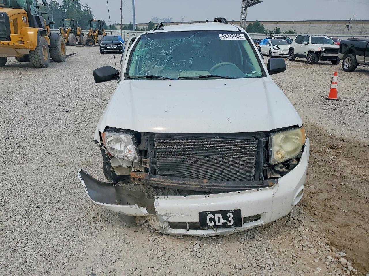2012 Ford Escape Xlt White vin: 1FMCU9DG4CKC70219