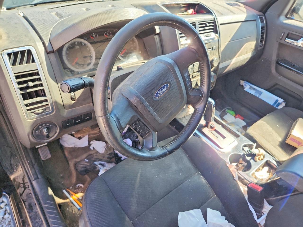 2010 Ford Escape Xlt Black vin: 1FMCU9DG5AKA80510
