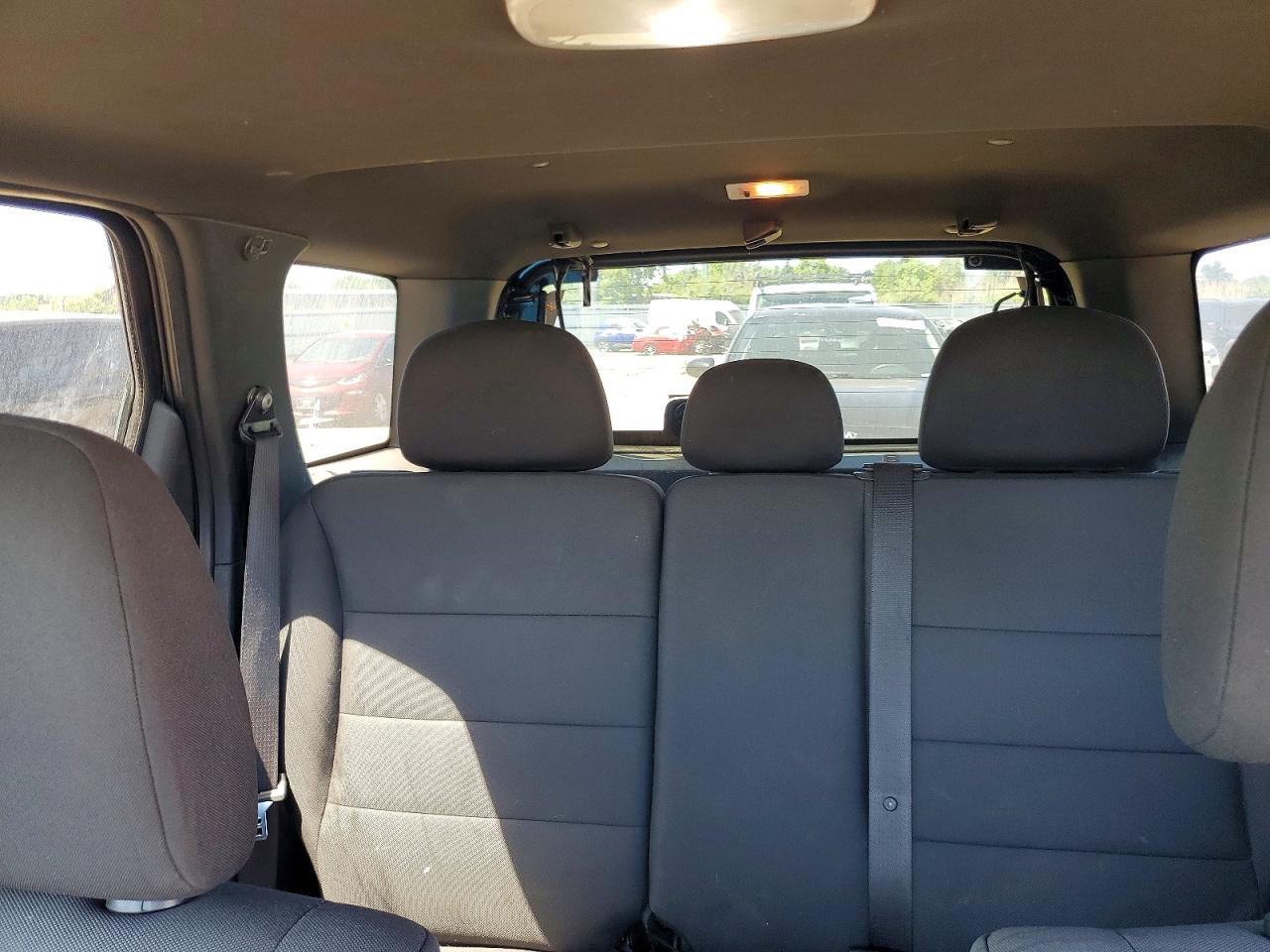2010 Ford Escape Xlt Turquoise vin: 1FMCU9DG5AKB43587