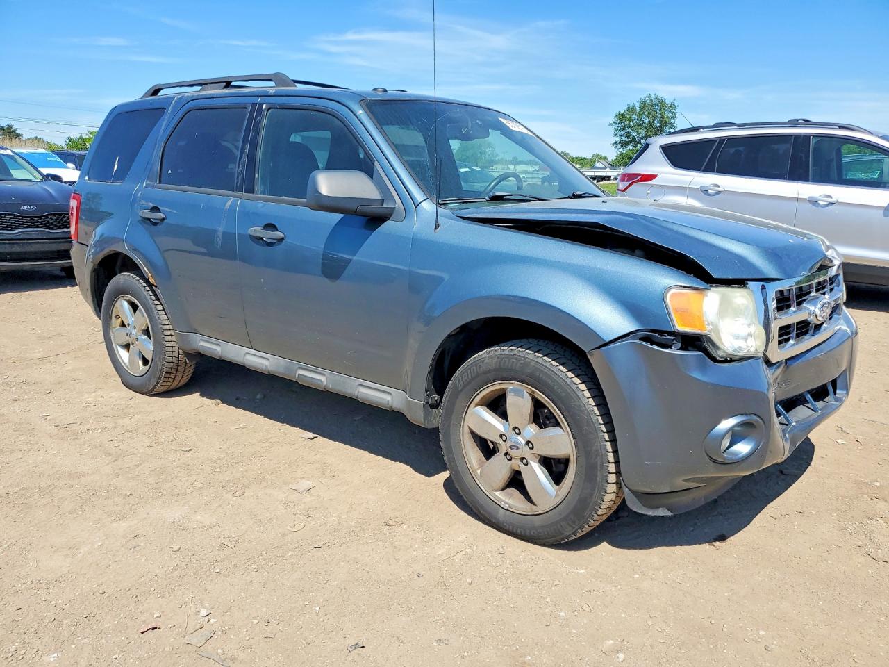 2010 Ford Escape Xlt Turquoise vin: 1FMCU9DG5AKB43587