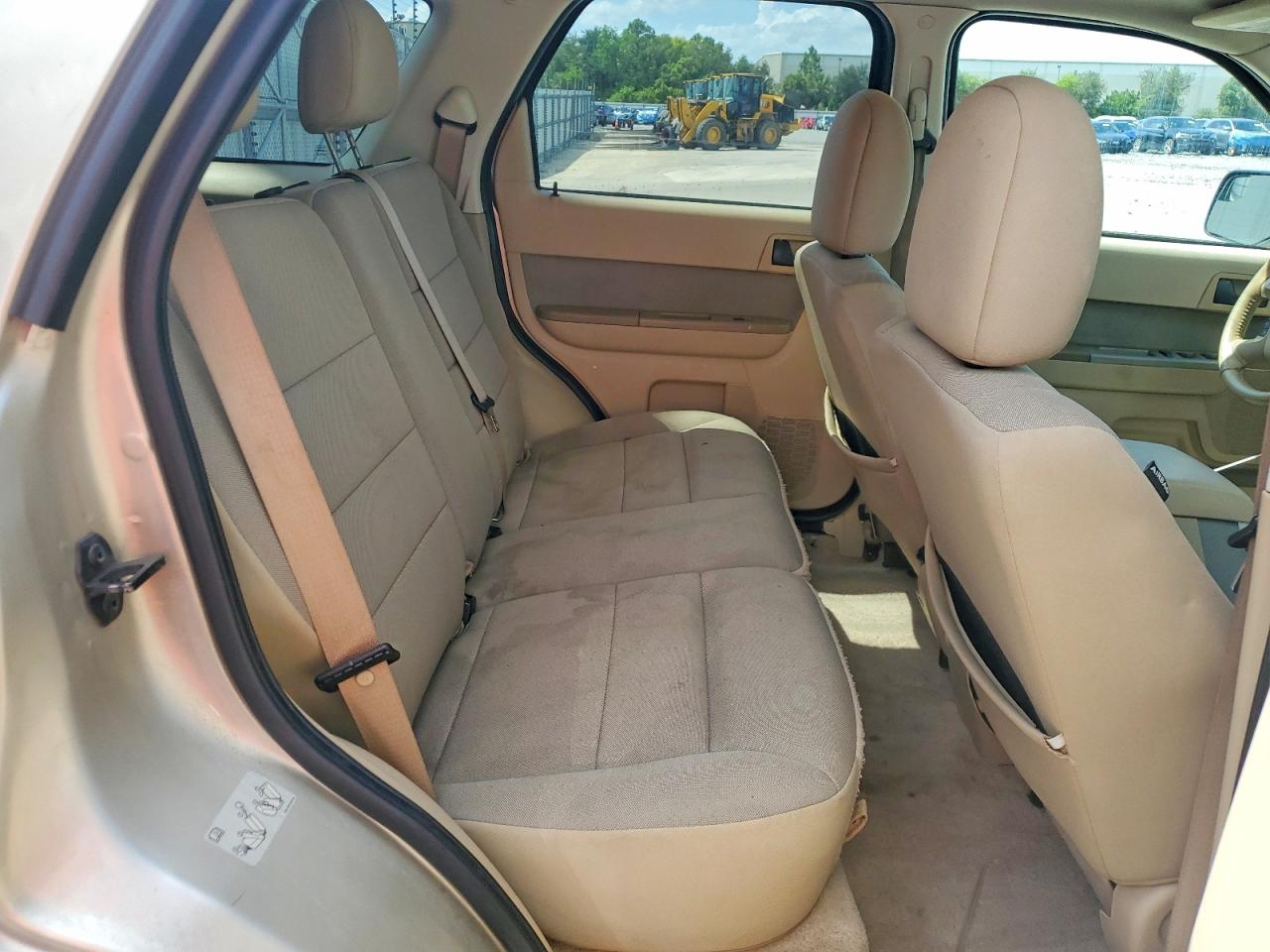 2010 Ford Escape Xlt Желто-коричневый vin: 1FMCU9DG5AKB81322