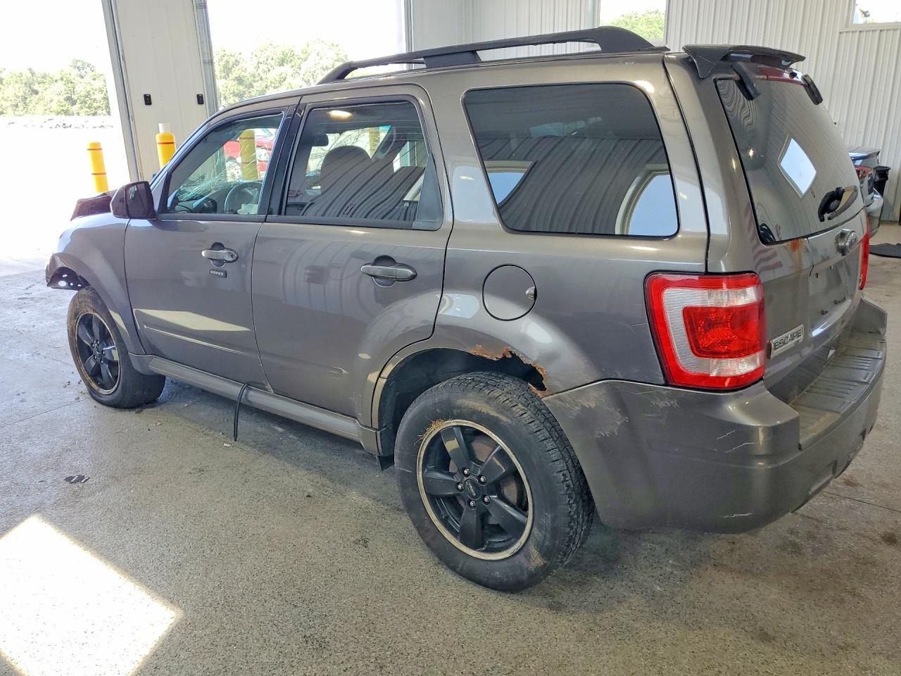 2011 Ford Escape Xlt Gray vin: 1FMCU9DG5BKA86471