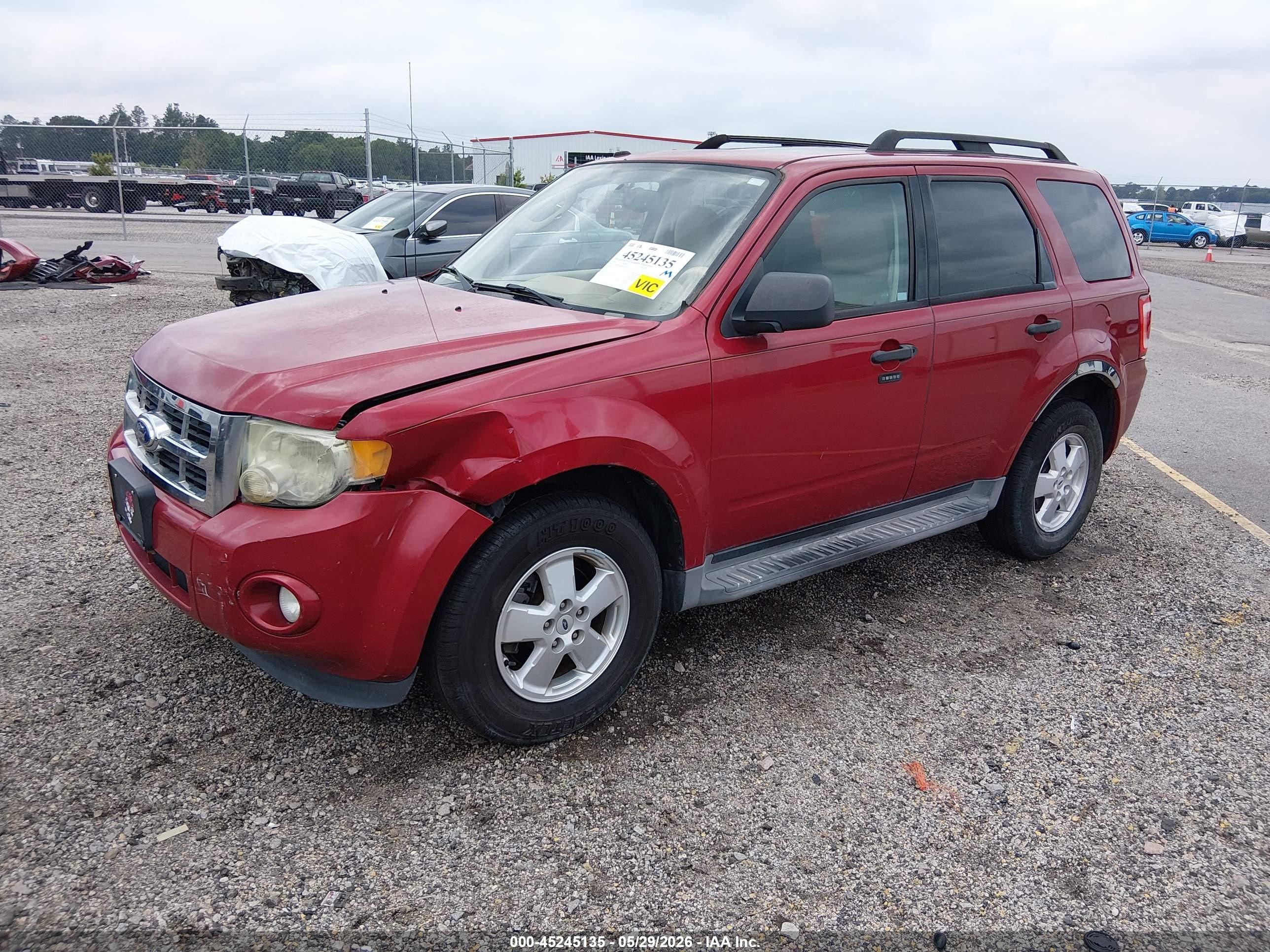2011 Ford Escape Xlt Red vin: 1FMCU9DG5BKC35803