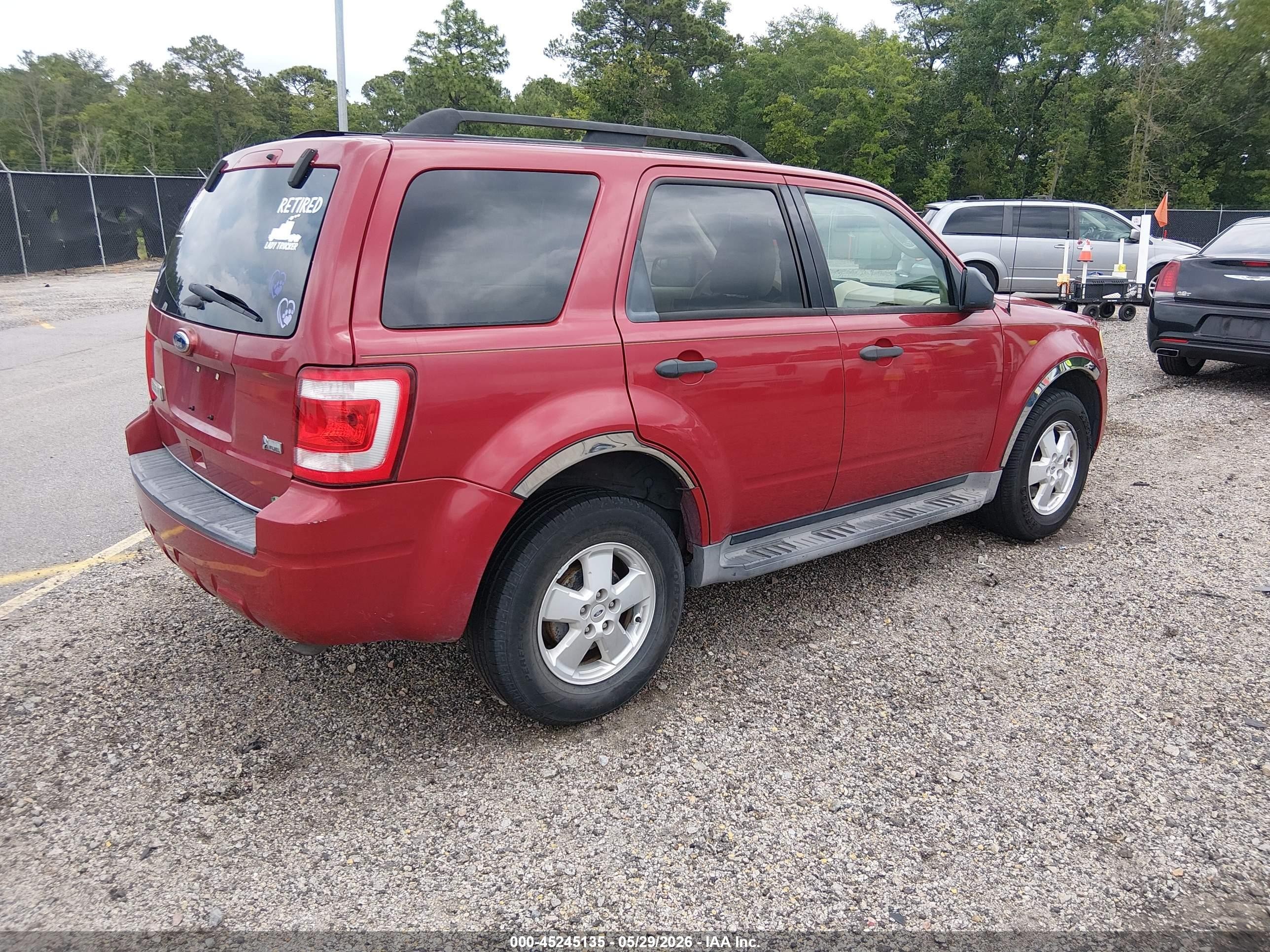 2011 Ford Escape Xlt Red vin: 1FMCU9DG5BKC35803