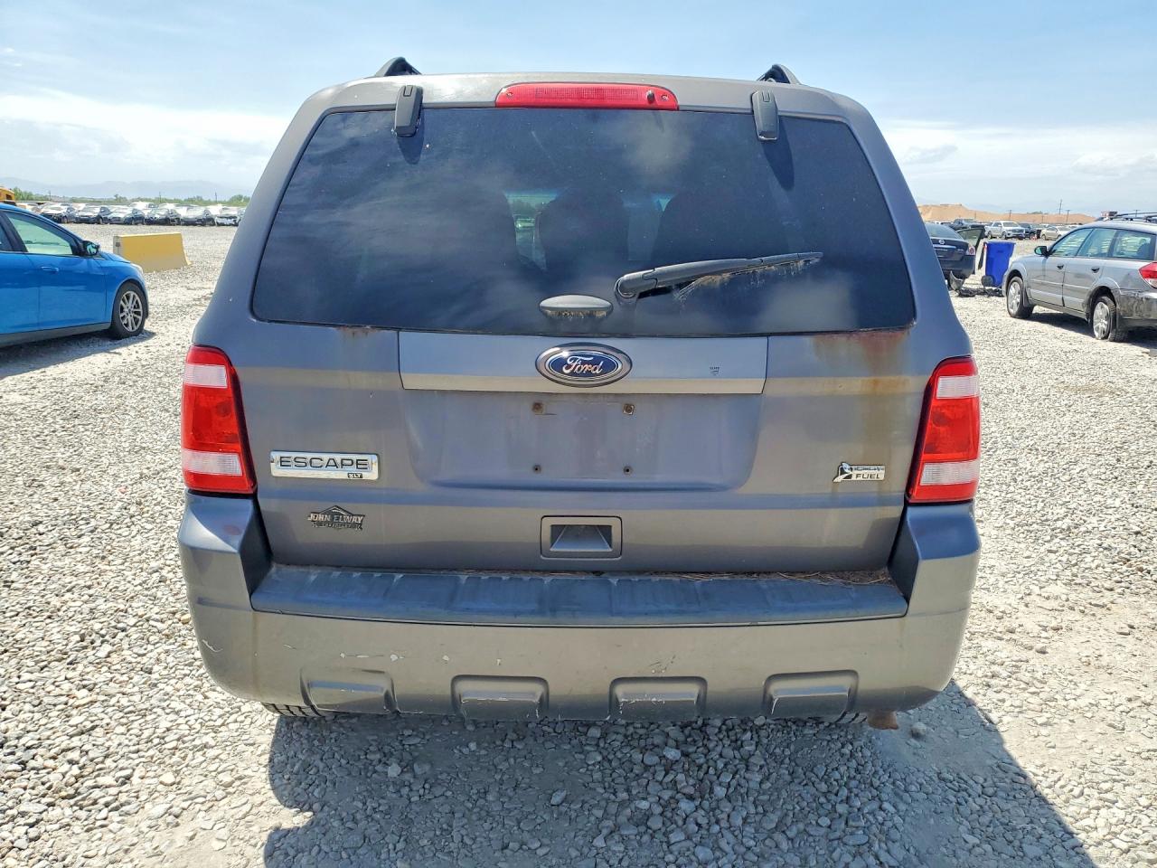 2011 Ford Escape Xlt Gray vin: 1FMCU9DG5BKC64699