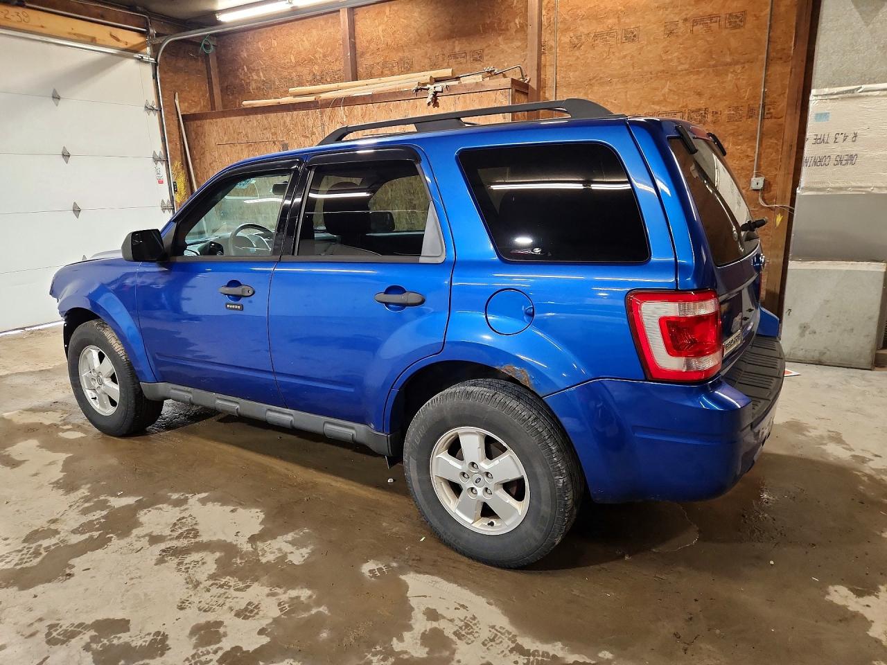2012 Ford Escape Xlt Blue vin: 1FMCU9DG5CKB02461