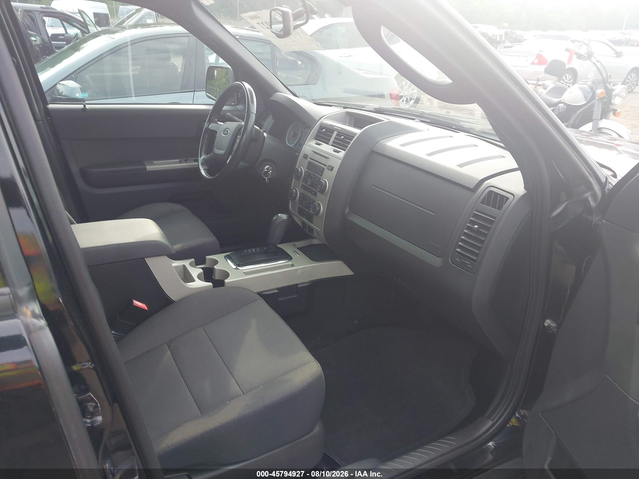 2012 Ford Escape Xlt Черный vin: 1FMCU9DG5CKB98267