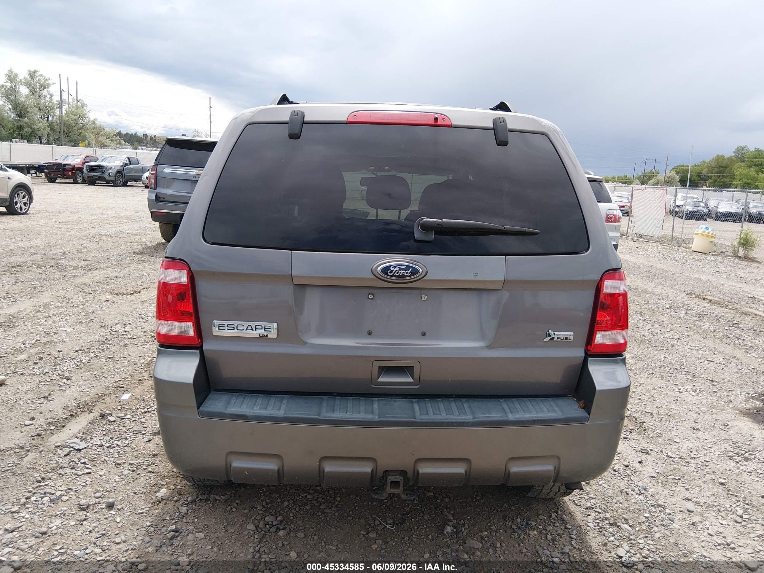 2010 Ford Escape Xlt Gray vin: 1FMCU9DG6AKA72223