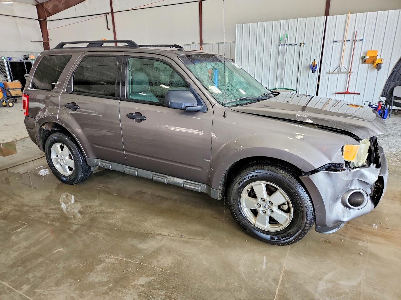 2010 Ford Escape Xlt Gray vin: 1FMCU9DG6AKB40942
