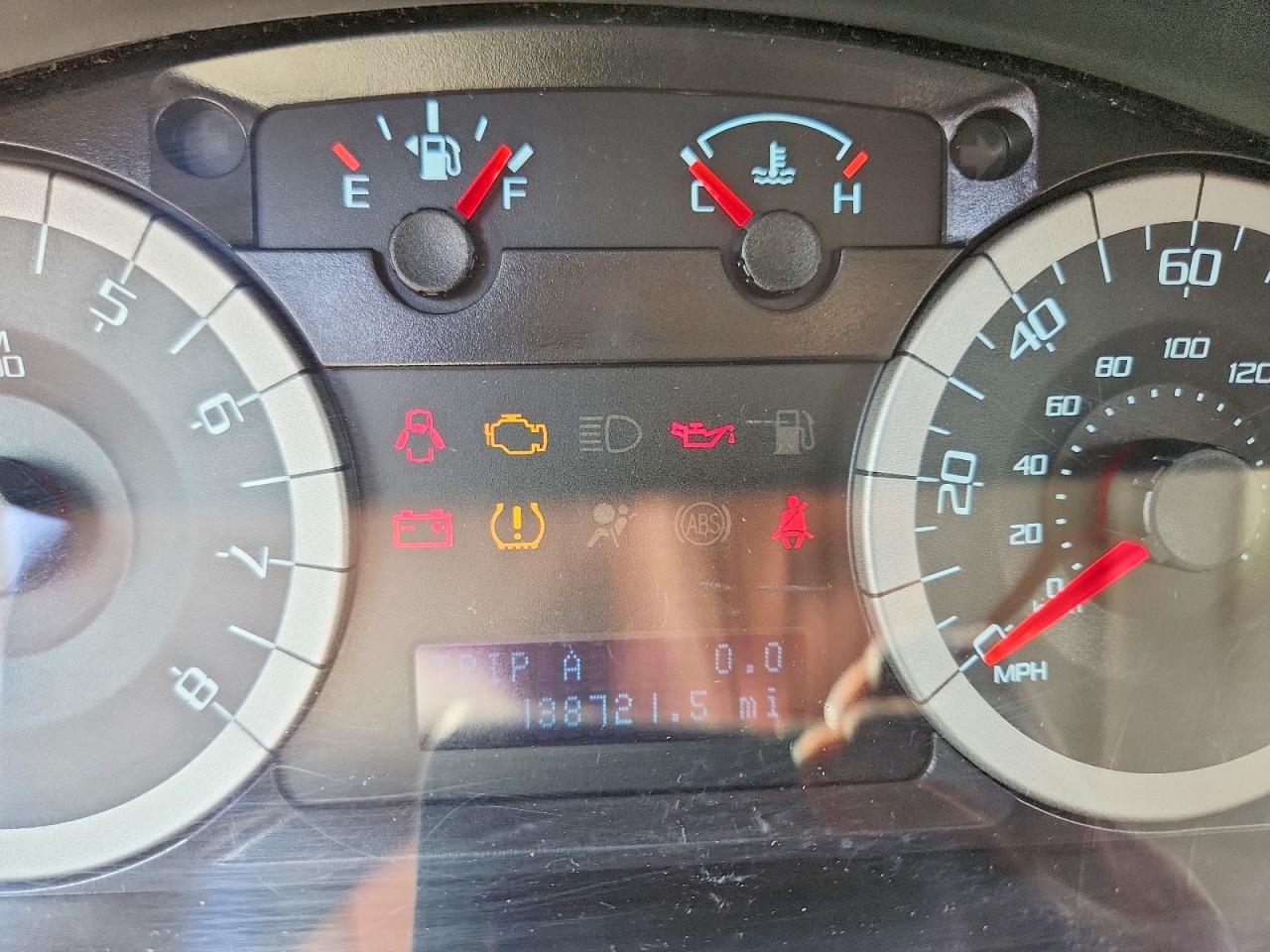 2010 Ford Escape White vin: 1FMCU9DG6AKC27904