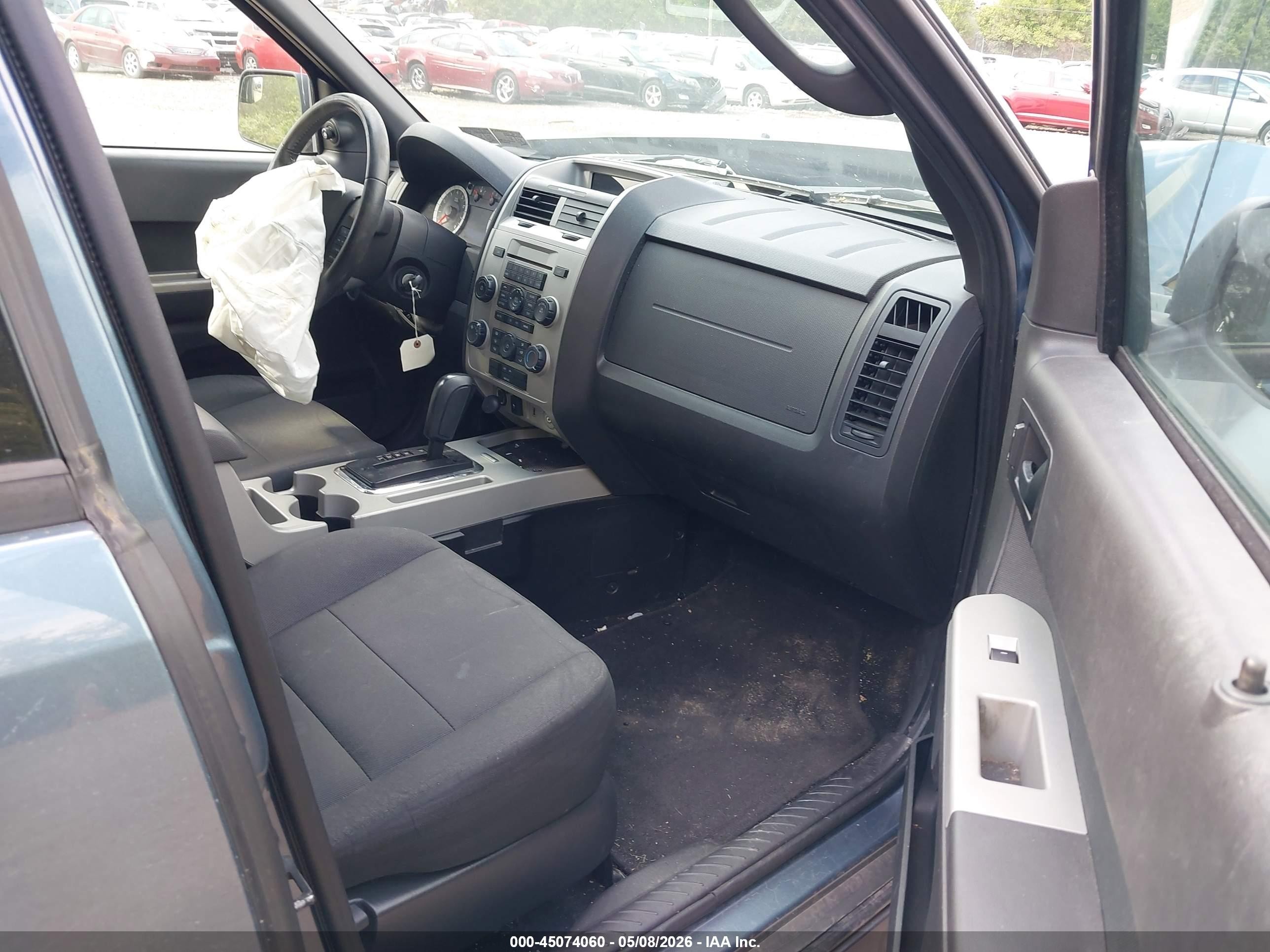 2010 Ford Escape Xlt Синий vin: 1FMCU9DG6AKC65794