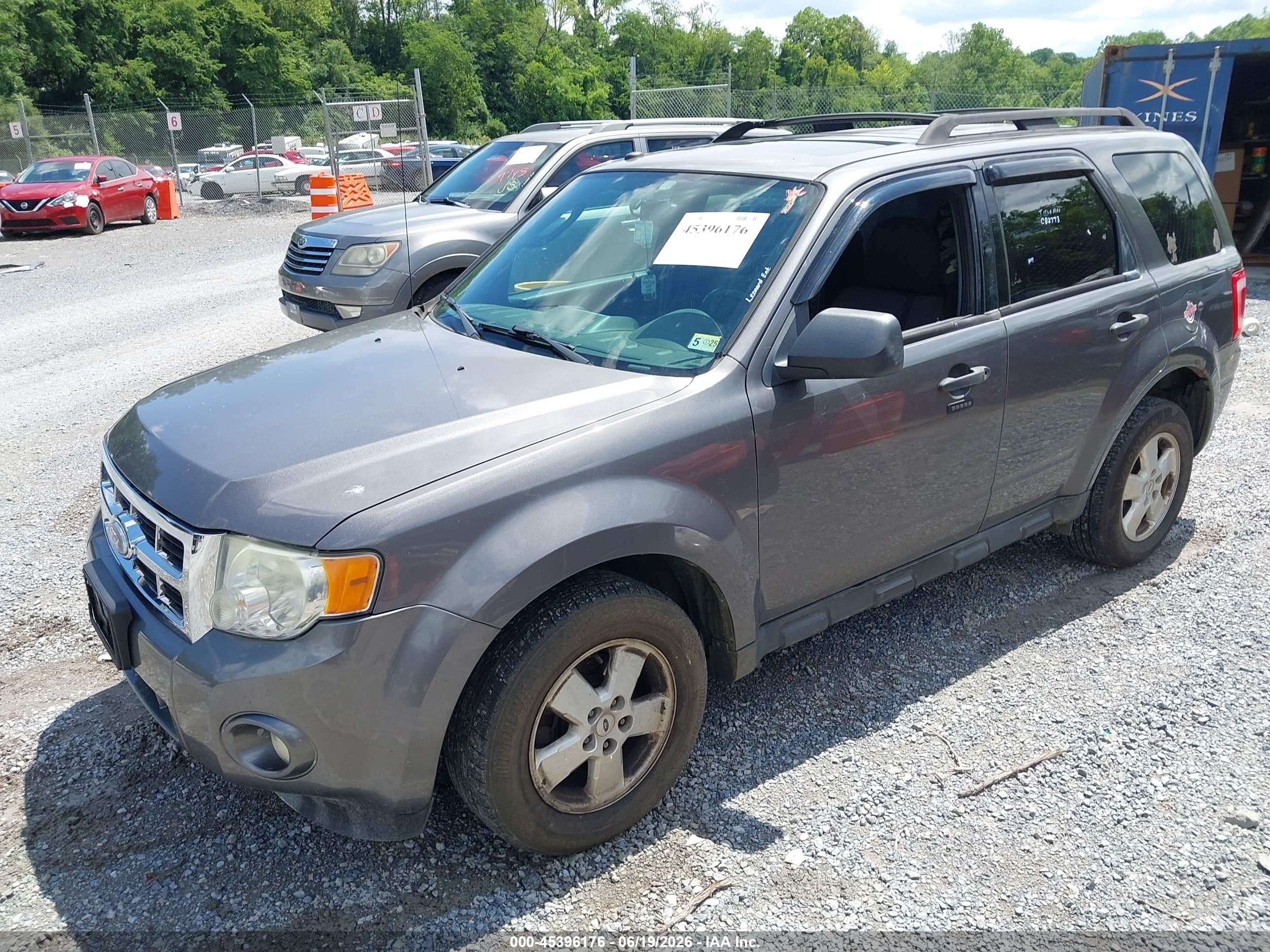 2010 Ford Escape Xlt Gray vin: 1FMCU9DG6AKC82773