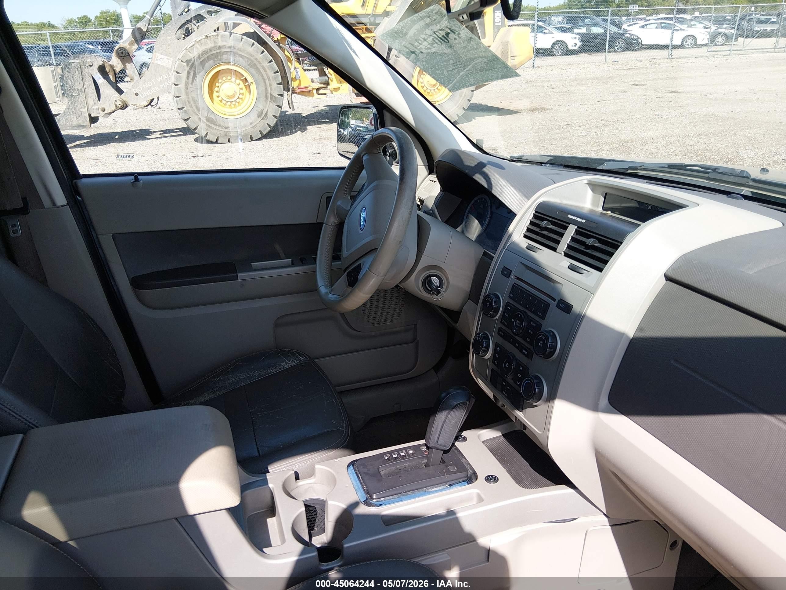 2010 Ford Escape Xlt Синий vin: 1FMCU9DG6AKD17456