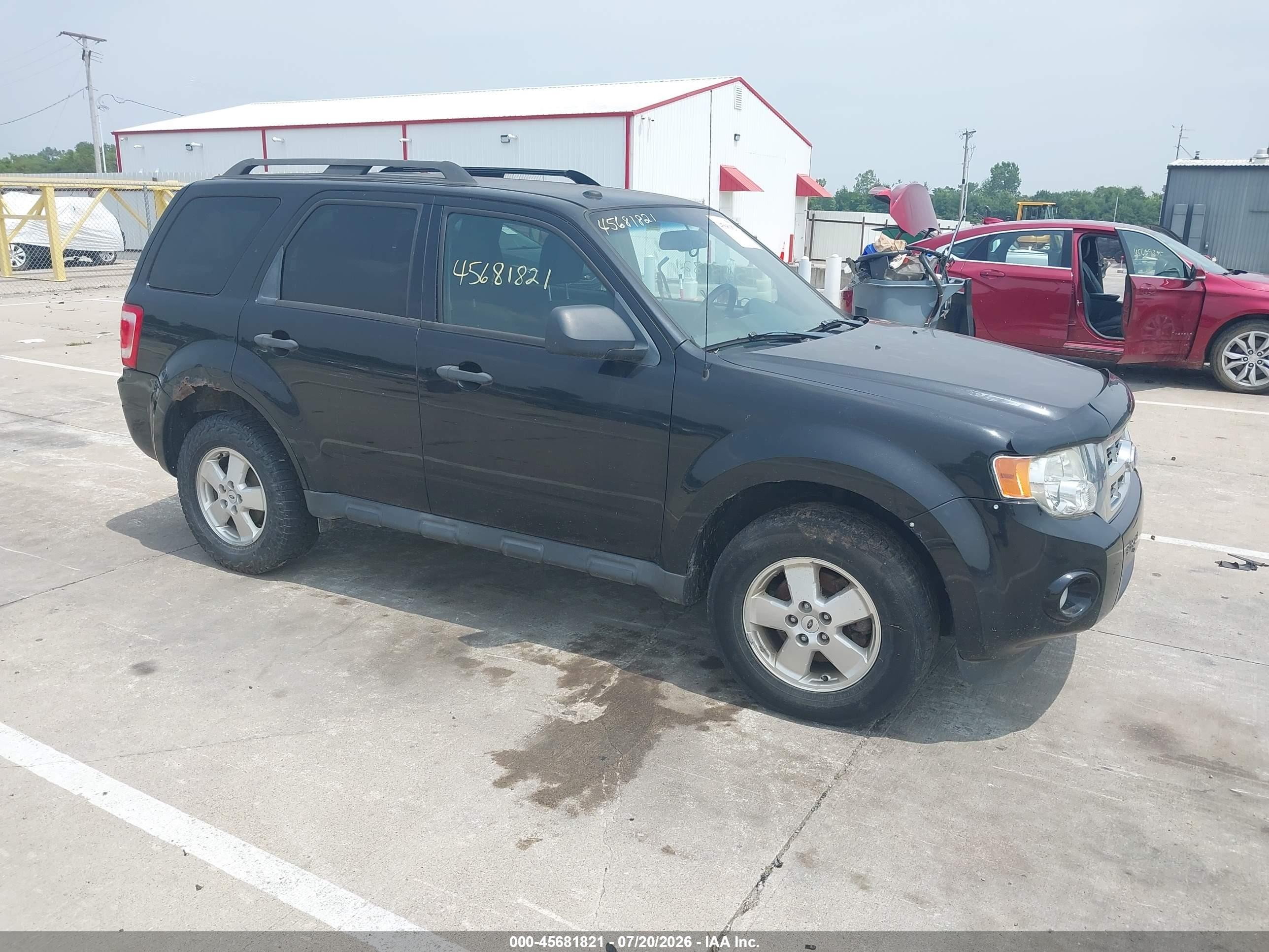 2011 Ford Escape Xlt Черный vin: 1FMCU9DG6BKB99586