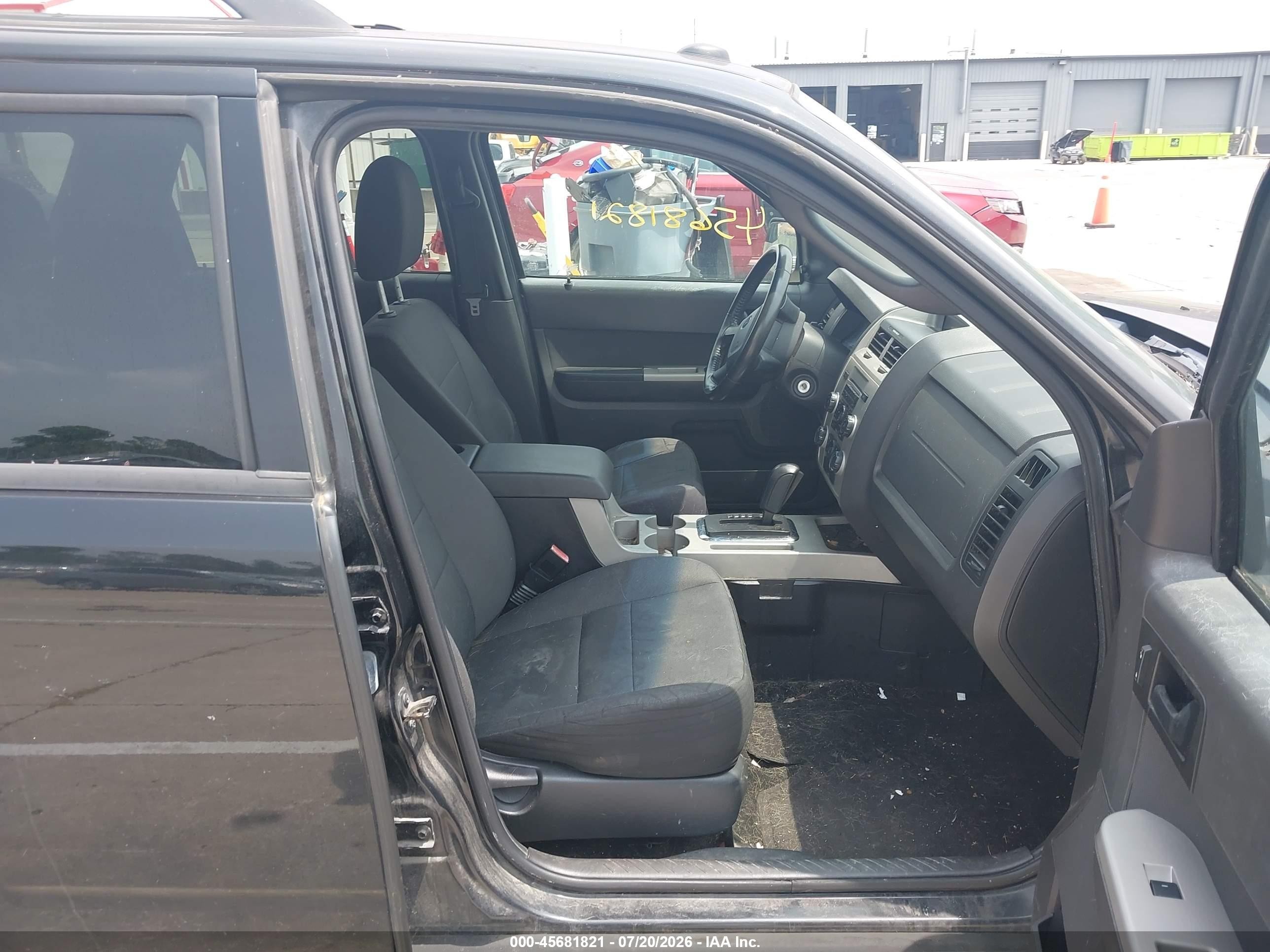 2011 Ford Escape Xlt Black vin: 1FMCU9DG6BKB99586
