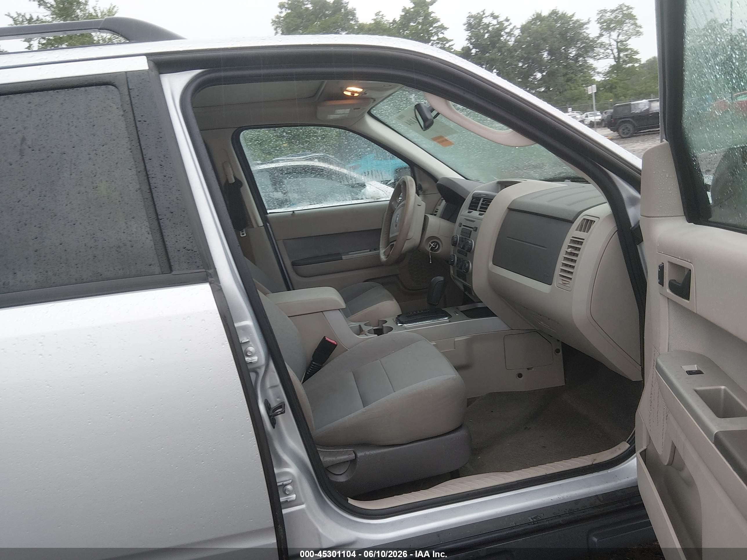2011 Ford Escape Xlt Silver vin: 1FMCU9DG6BKC61746