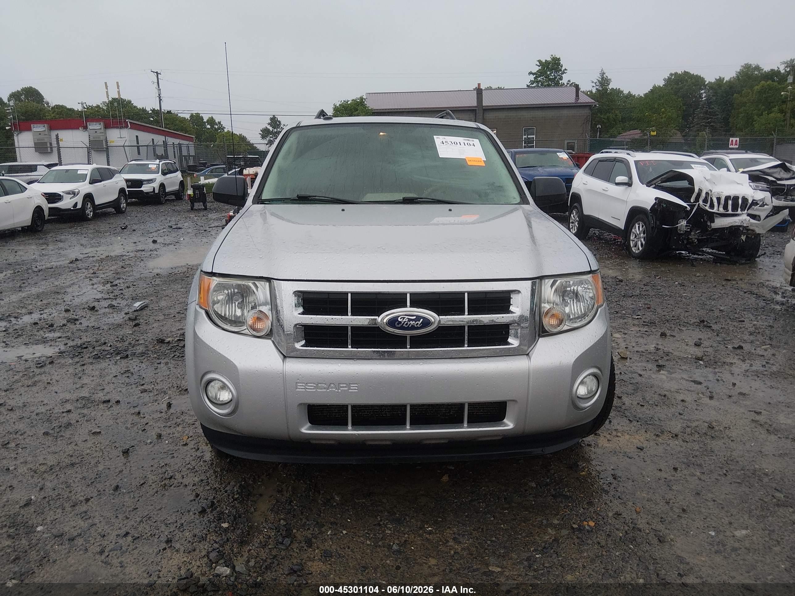 2011 Ford Escape Xlt Silver vin: 1FMCU9DG6BKC61746