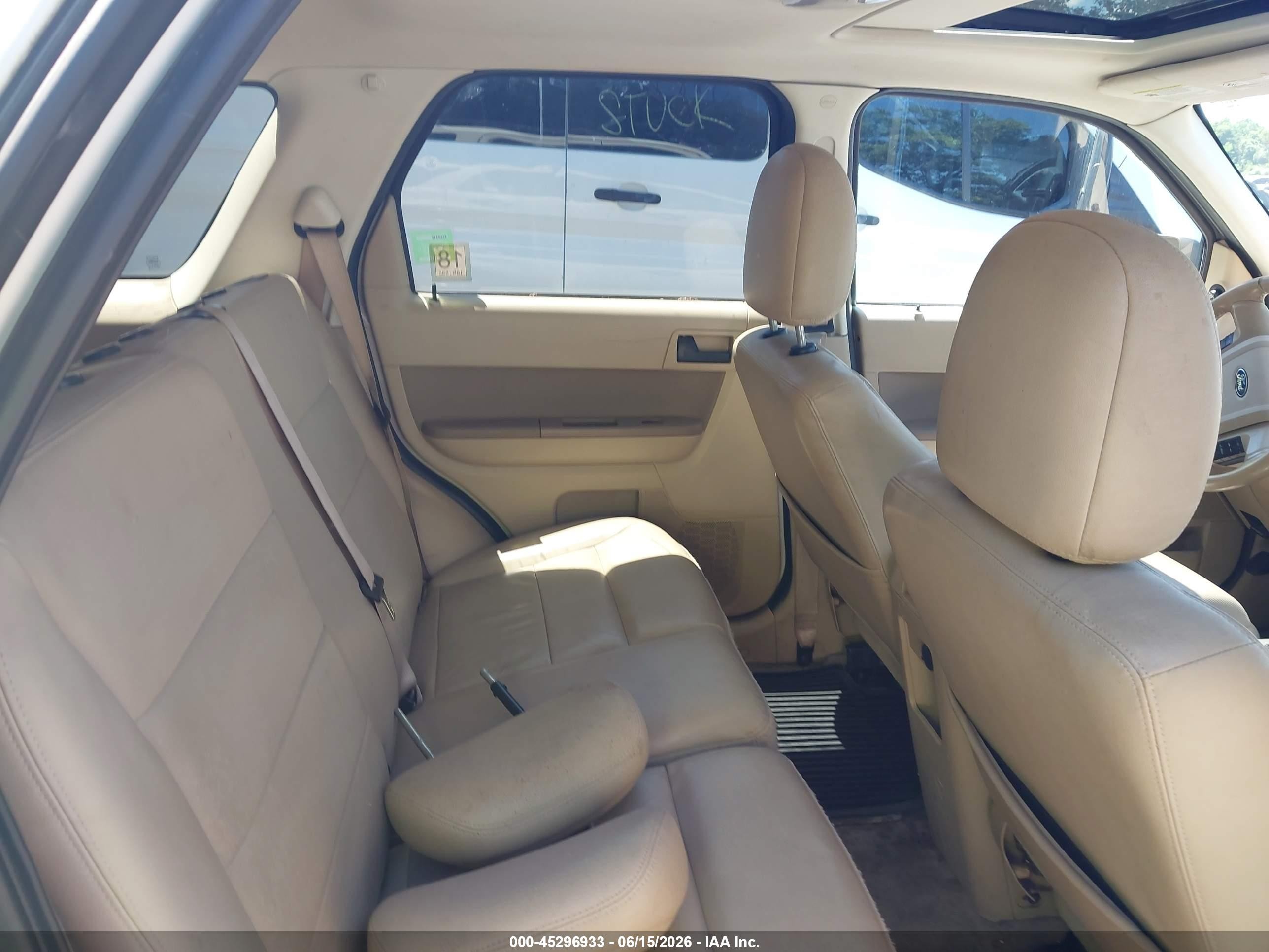 2012 Ford Escape Xlt White vin: 1FMCU9DG6CKA12185