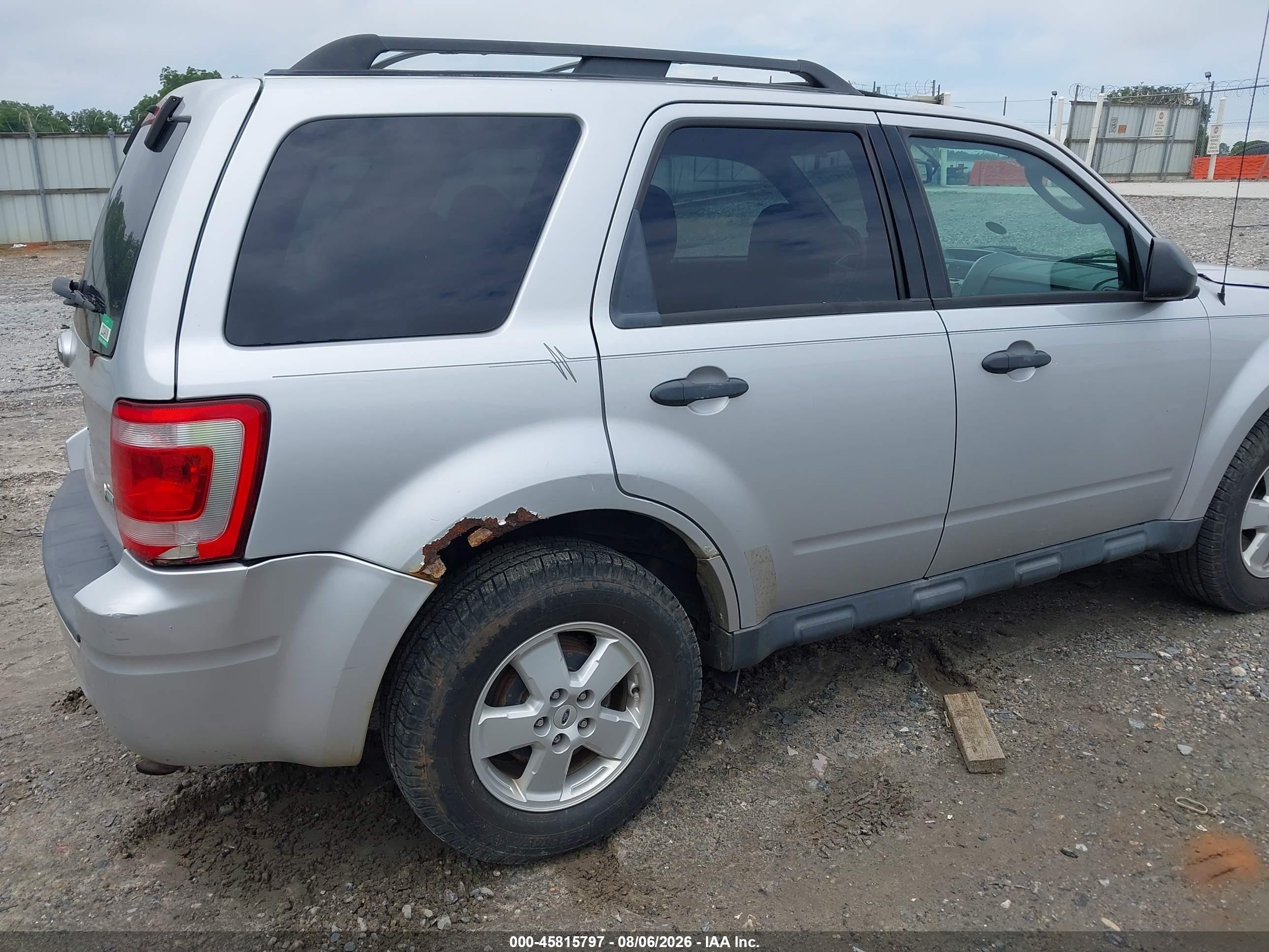 2012 Ford Escape Xlt Серебряный vin: 1FMCU9DG6CKA28872