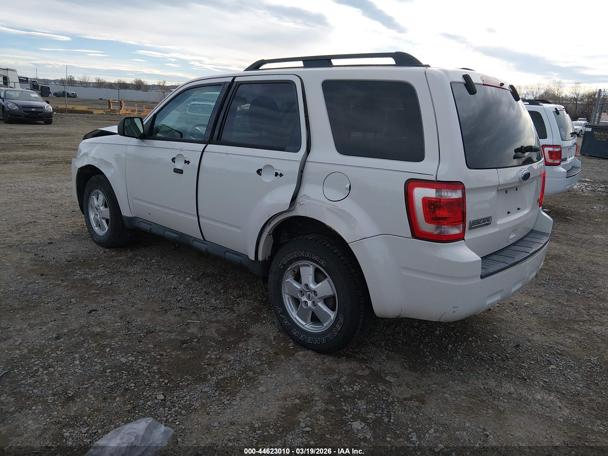 2012 Ford Escape Xlt White vin: 1FMCU9DG6CKB55718