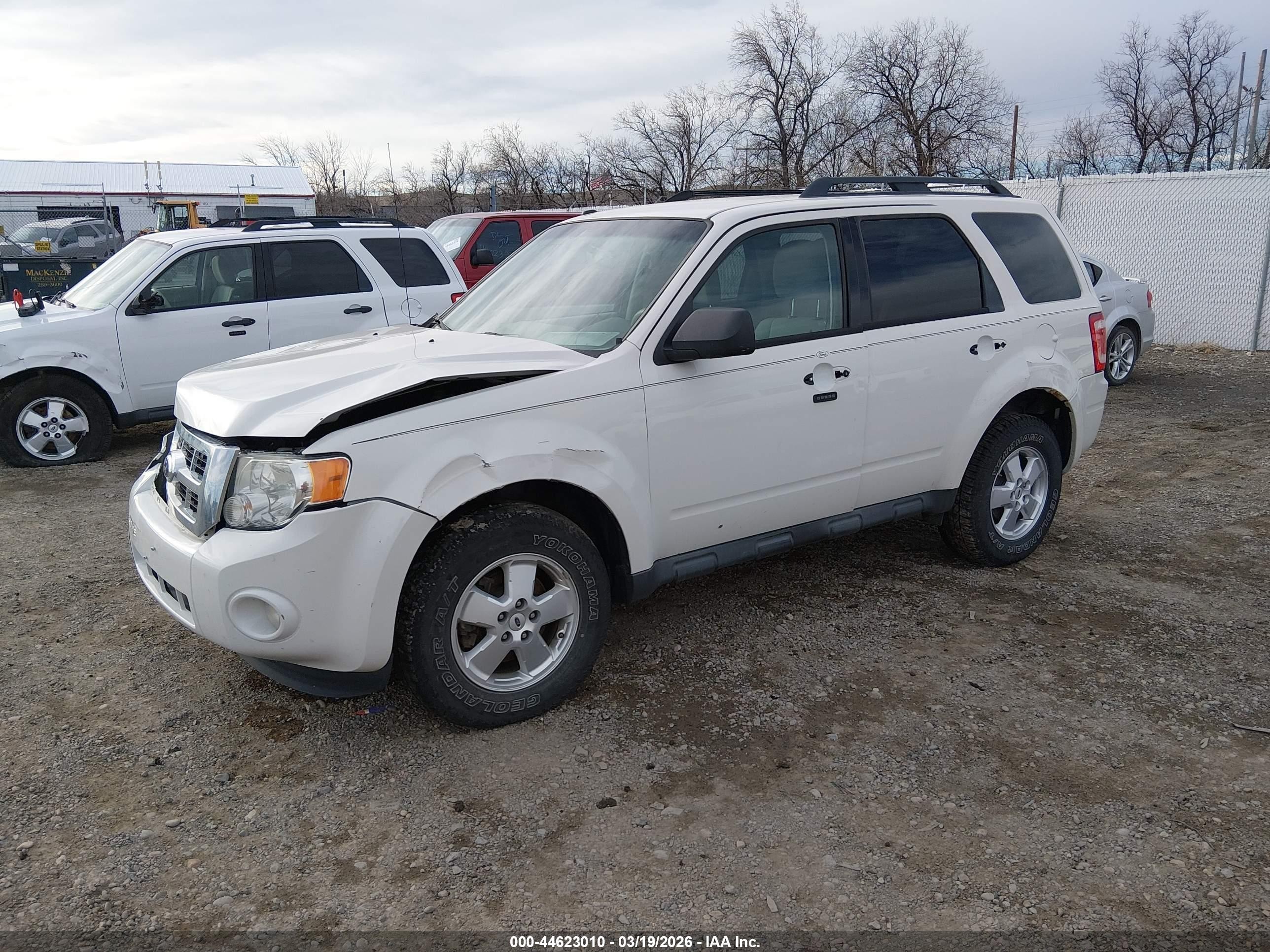 2012 Ford Escape Xlt White vin: 1FMCU9DG6CKB55718