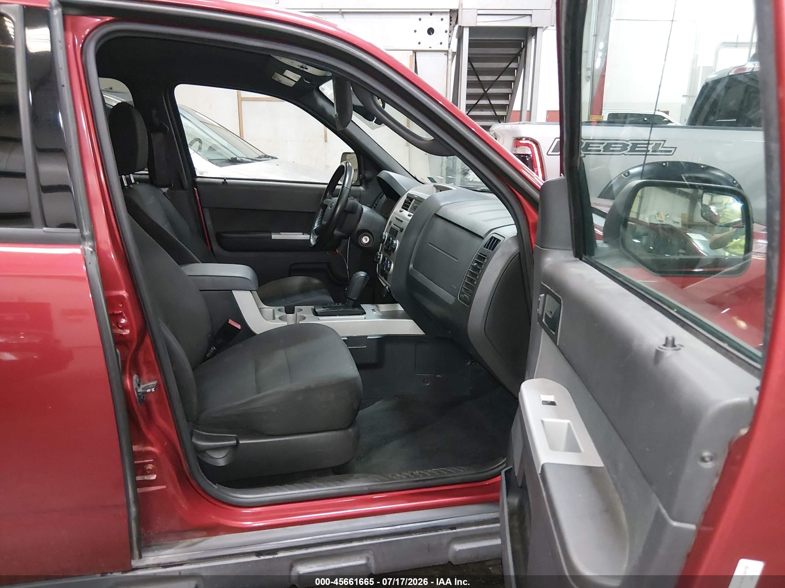 2012 Ford Escape Xlt Red vin: 1FMCU9DG6CKB69845