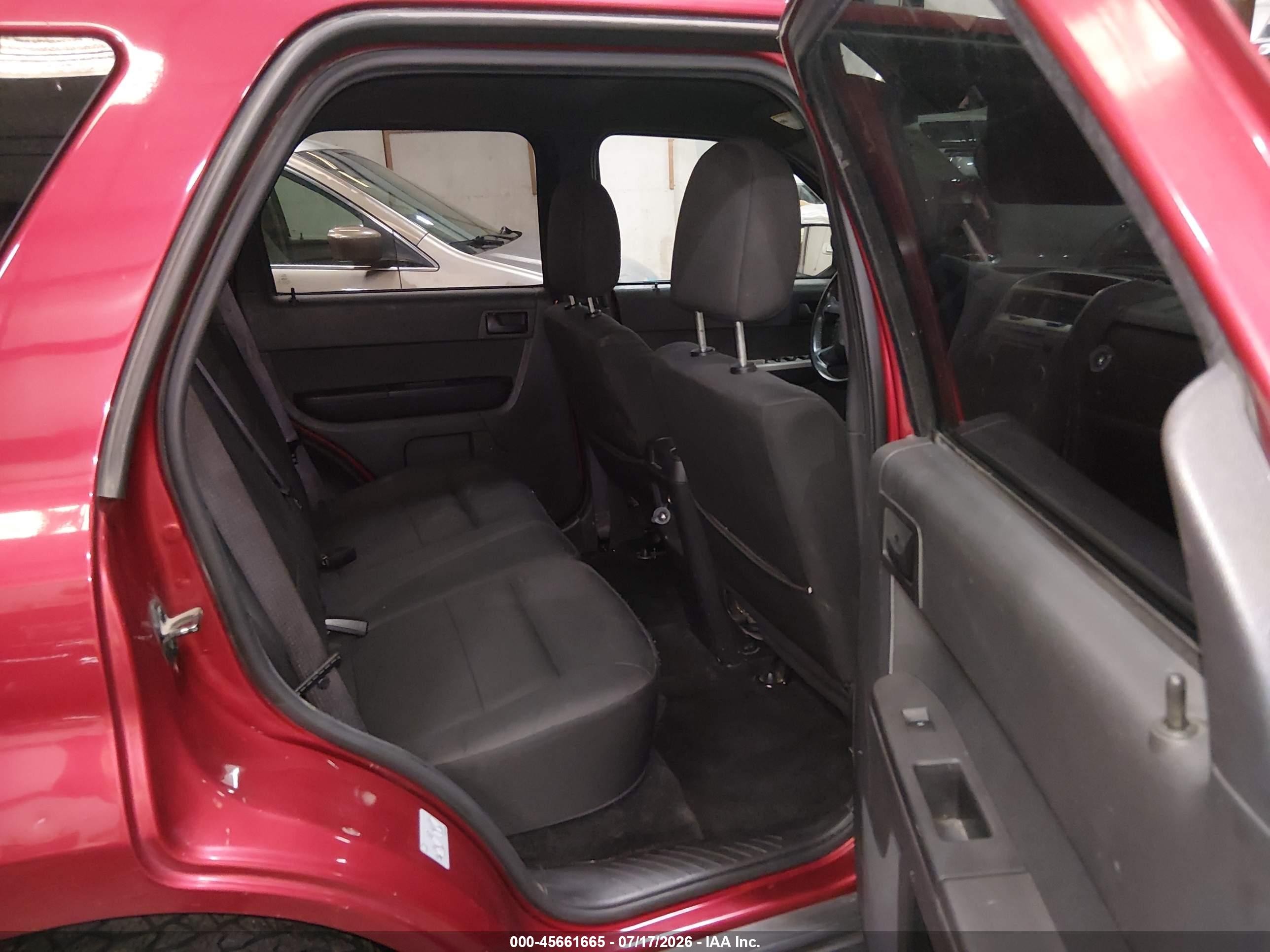 2012 Ford Escape Xlt Red vin: 1FMCU9DG6CKB69845