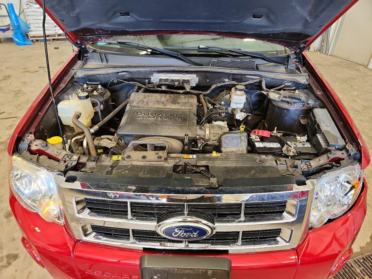2010 Ford Escape Xlt Maroon vin: 1FMCU9DG7AKB09683