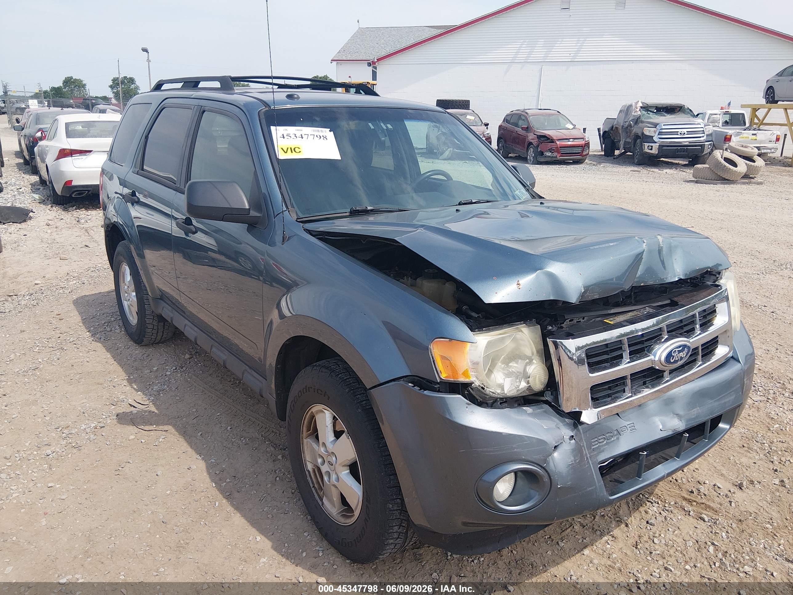 2010 Ford Escape Xlt Blue vin: 1FMCU9DG7AKB30727