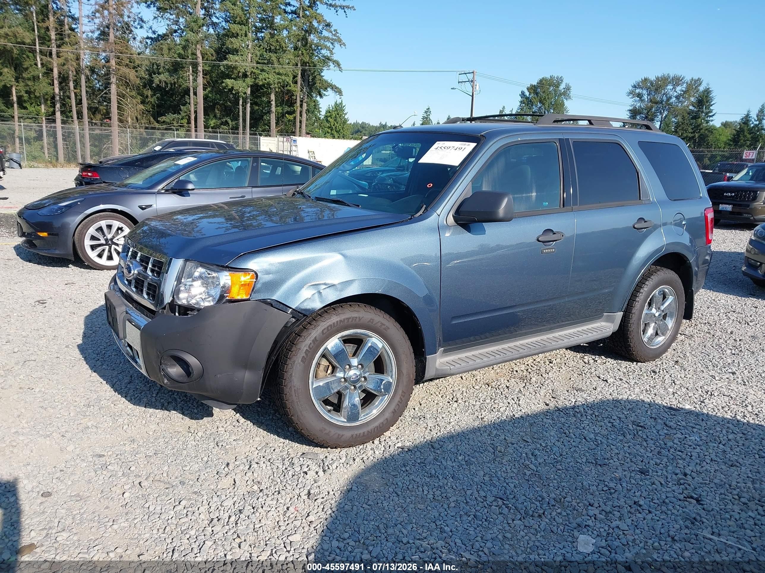 2010 Ford Escape Xlt Blue vin: 1FMCU9DG7AKC66078