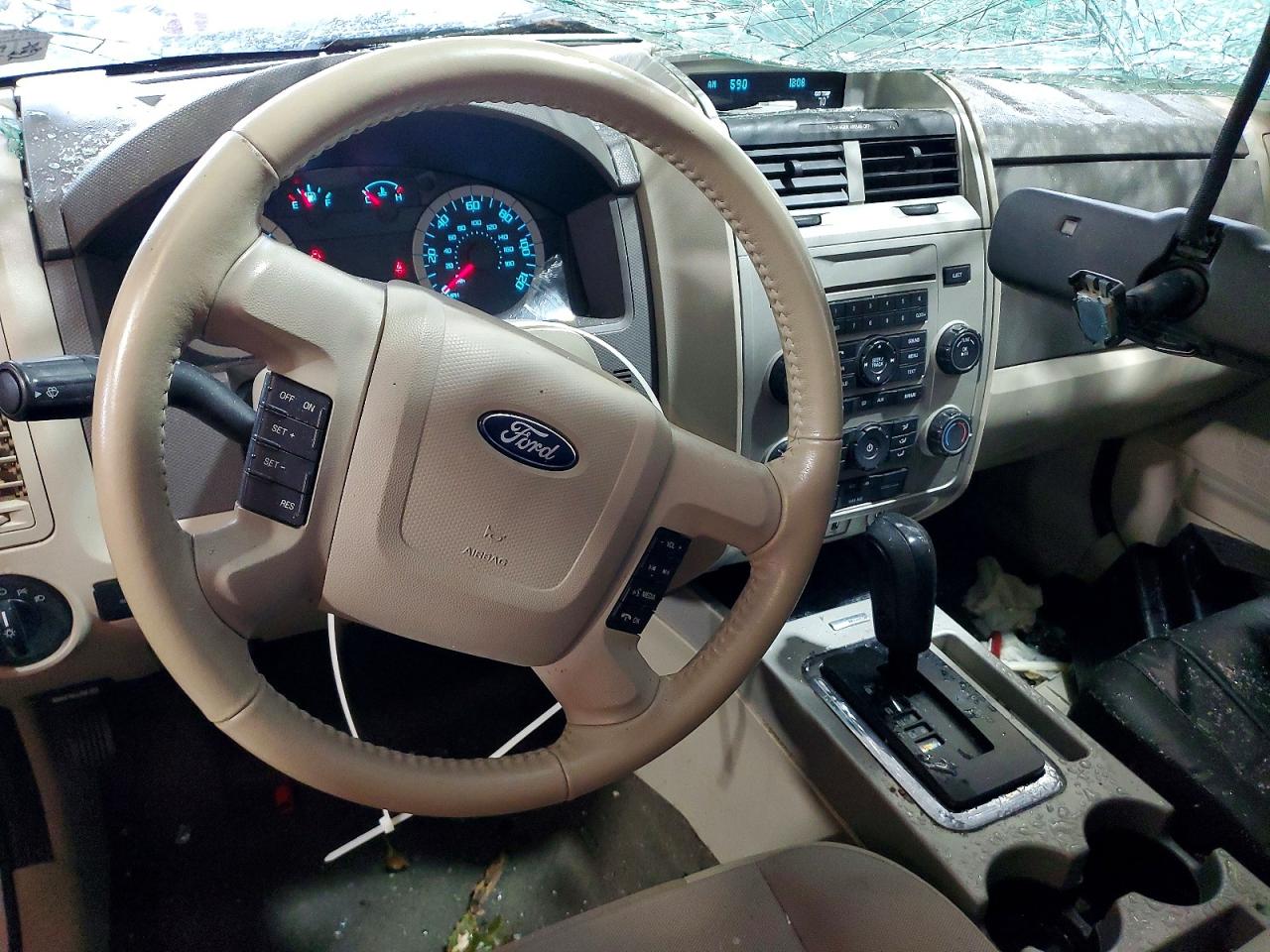 2011 Ford Escape Xlt White vin: 1FMCU9DG7BKB44645