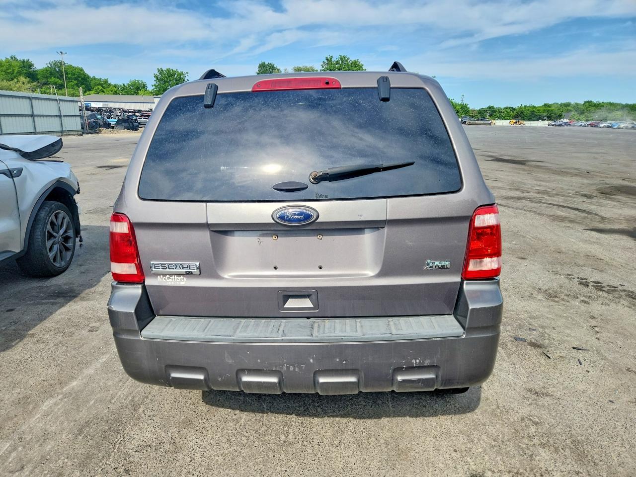 2011 Ford Escape Xlt Gray vin: 1FMCU9DG7BKC01670