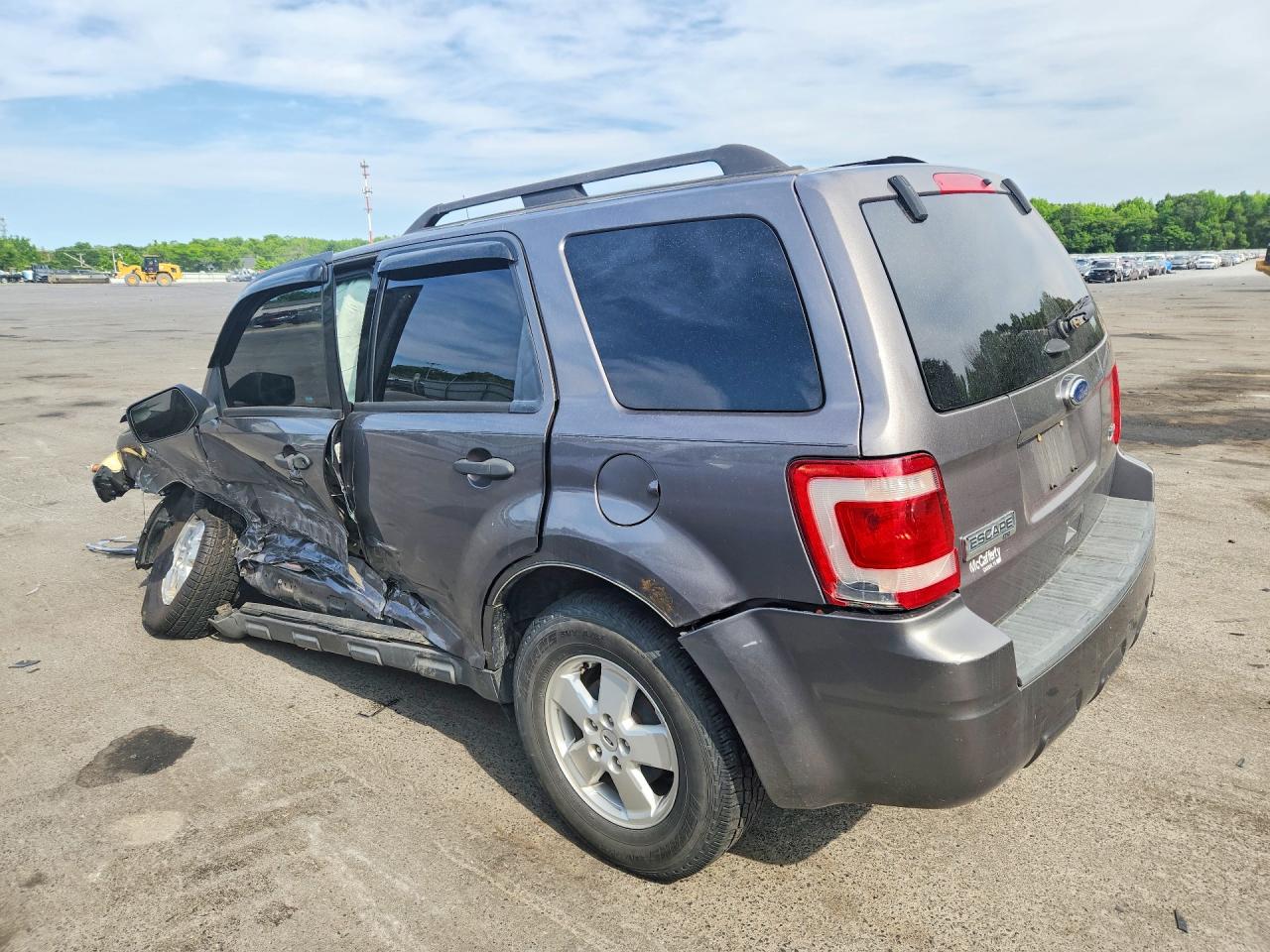 2011 Ford Escape Xlt Gray vin: 1FMCU9DG7BKC01670