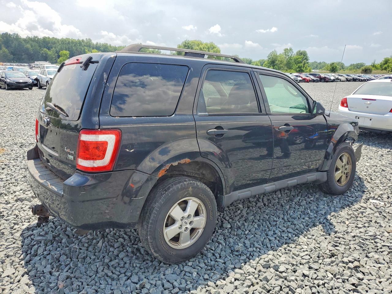 2011 Ford Escape Xlt Black vin: 1FMCU9DG7BKC38959