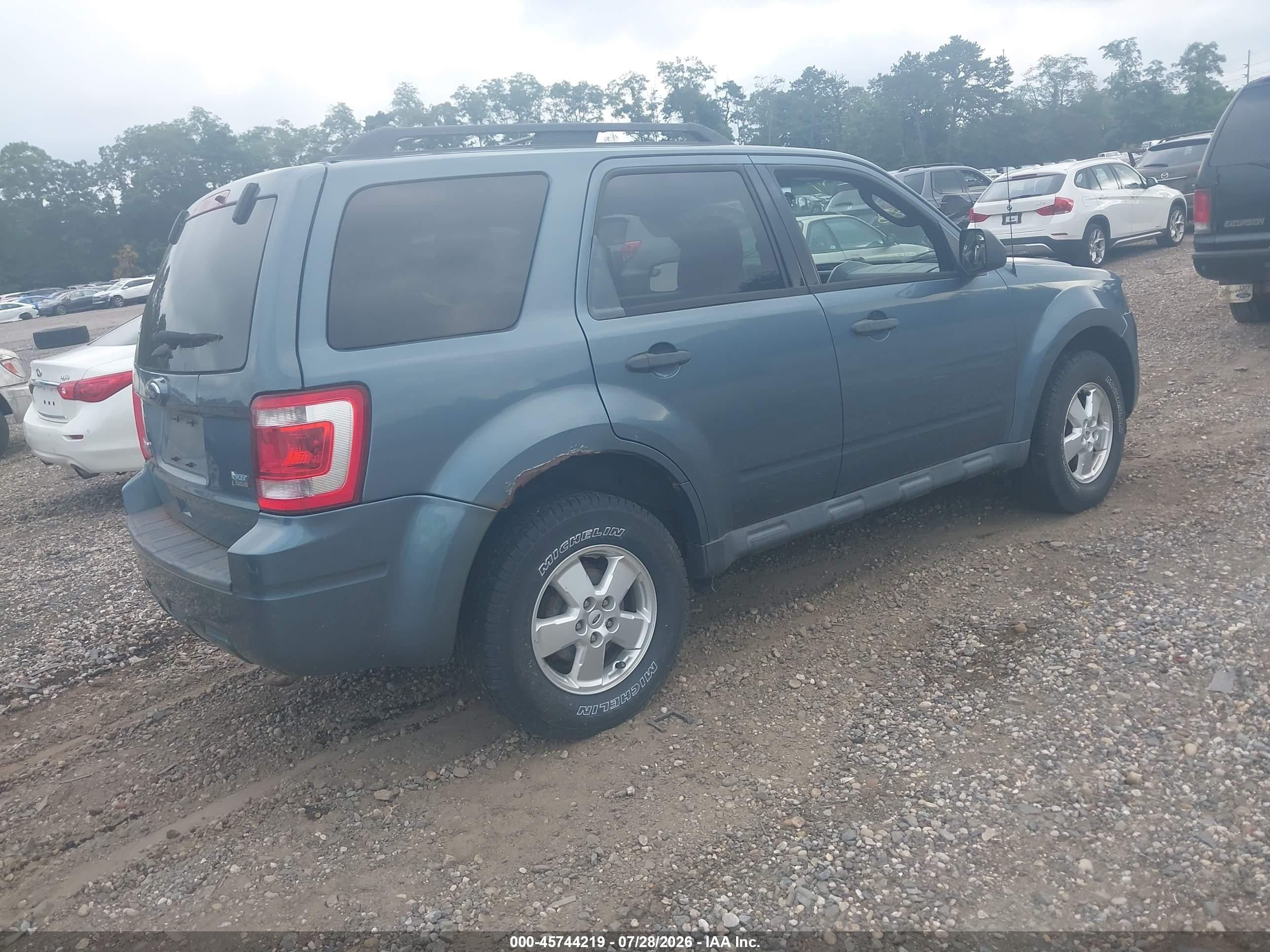 2012 Ford Escape Xlt Синий vin: 1FMCU9DG7CKB00856
