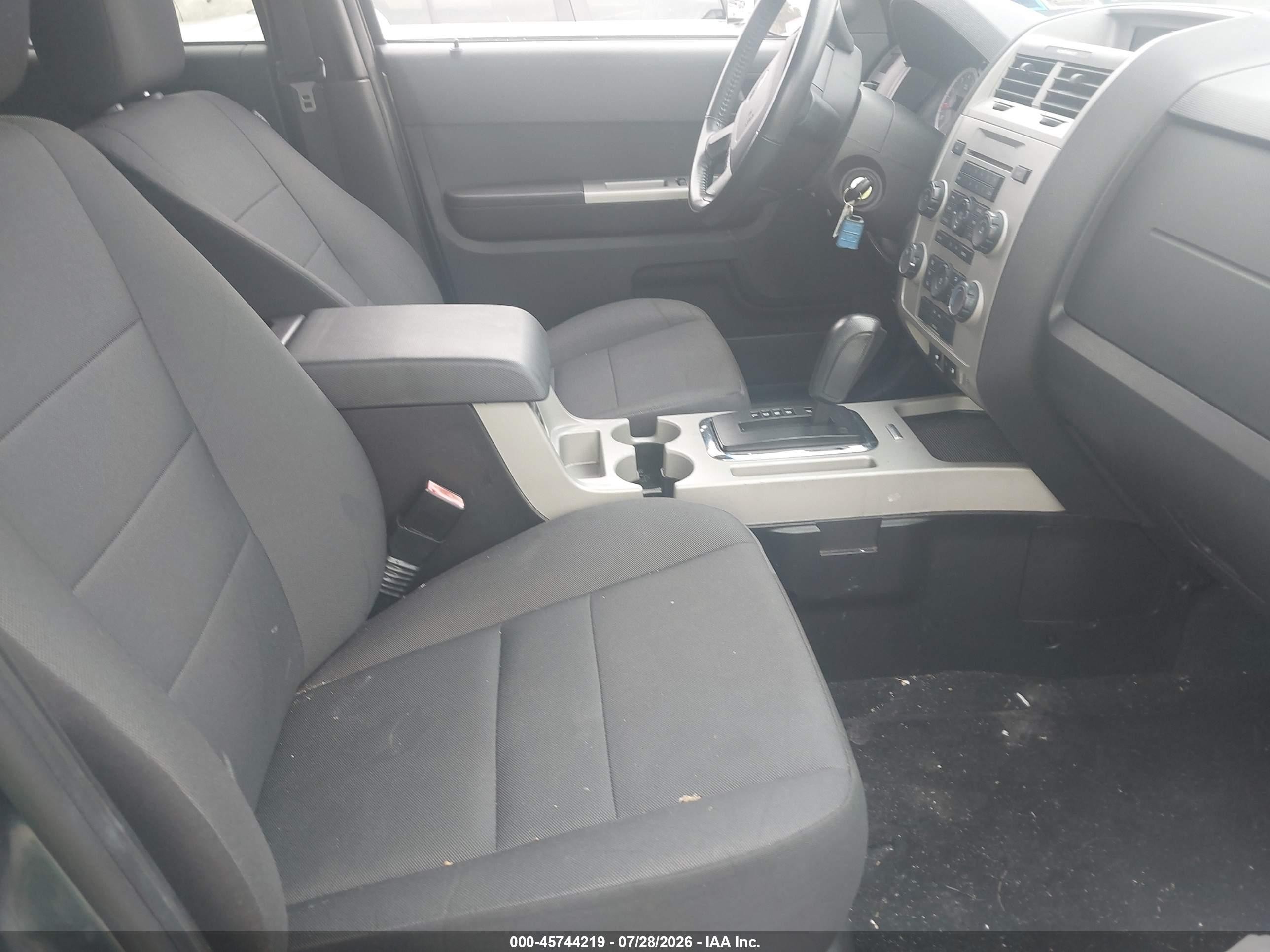 2012 Ford Escape Xlt Синий vin: 1FMCU9DG7CKB00856