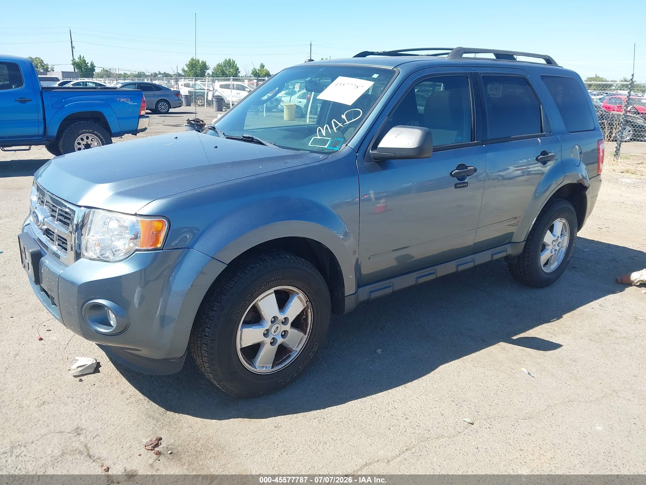2012 Ford Escape Xlt Light Blue vin: 1FMCU9DG7CKB16765