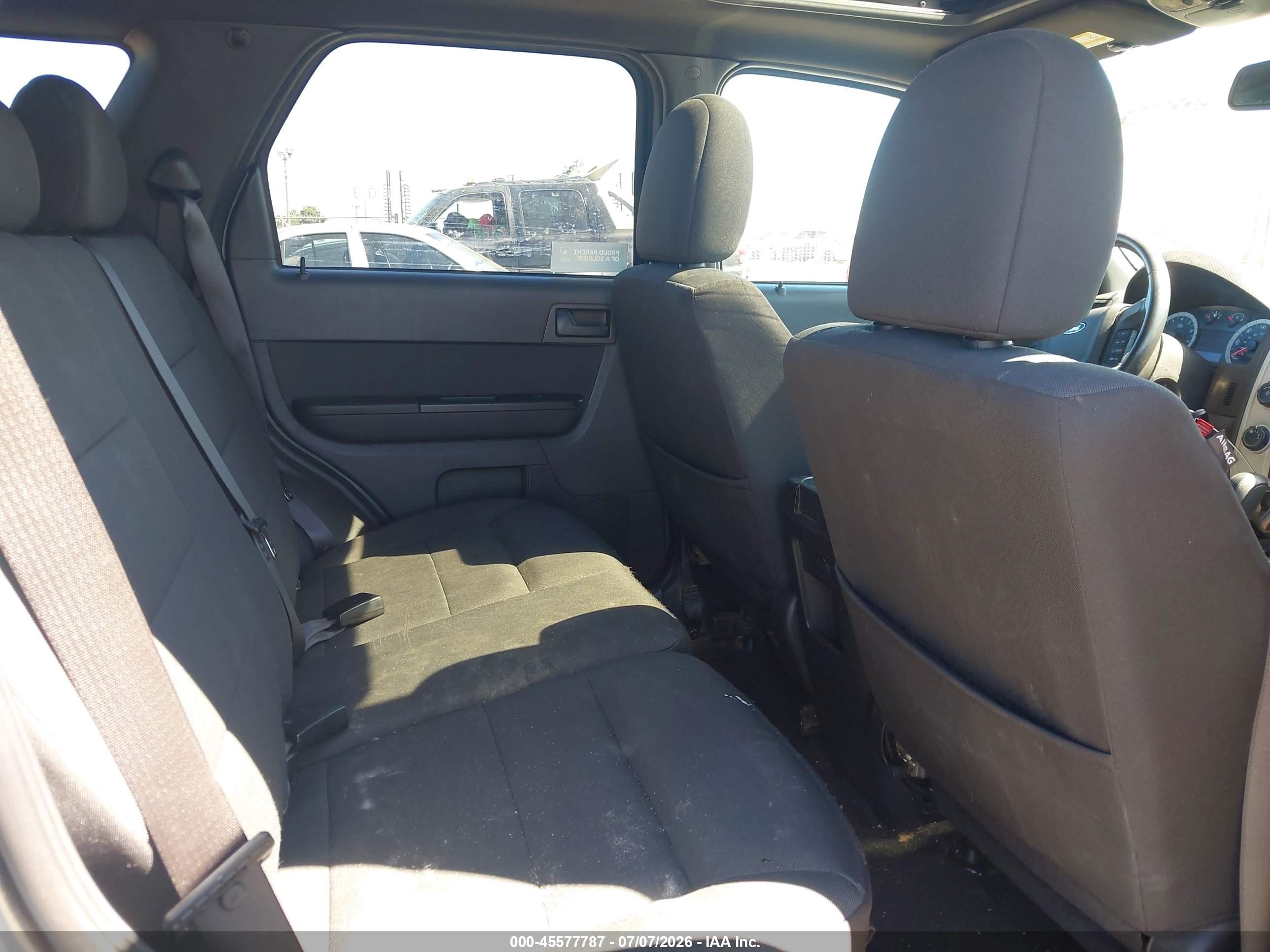 2012 Ford Escape Xlt Light Blue vin: 1FMCU9DG7CKB16765