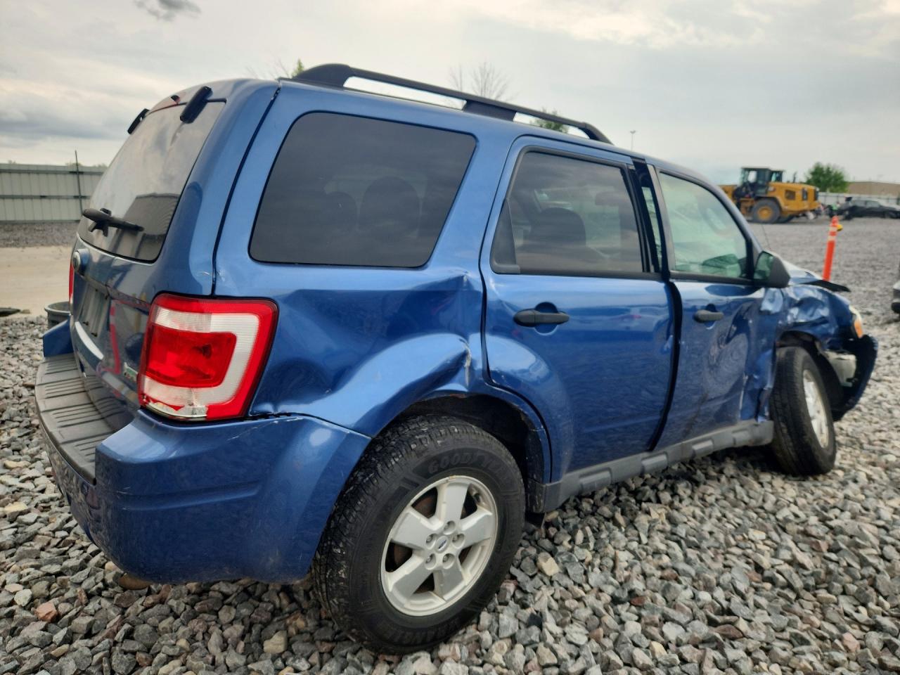 2010 Ford Escape Xlt Blue vin: 1FMCU9DG8AKB60593