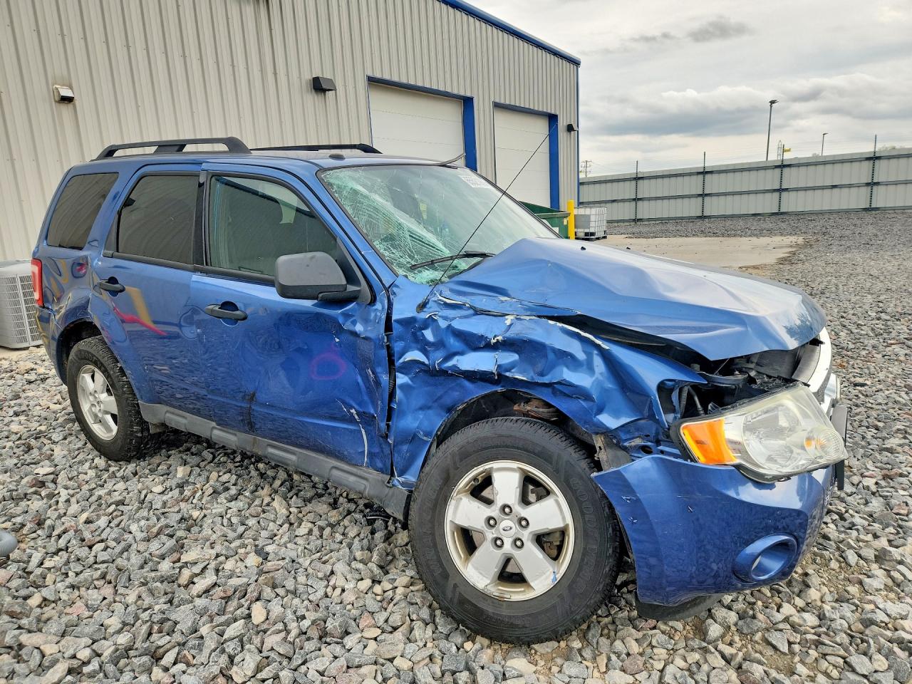 2010 Ford Escape Xlt Blue vin: 1FMCU9DG8AKB60593
